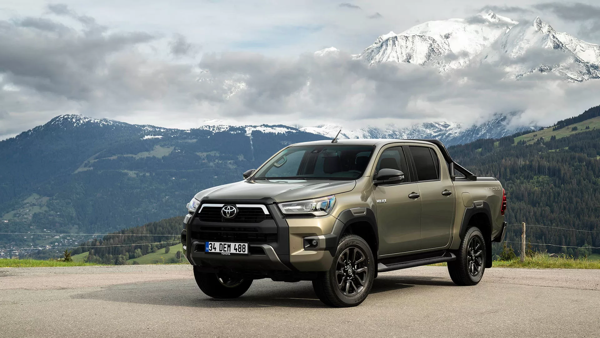 Toyota Hilux 2023 te de liderliğini sürdürdü