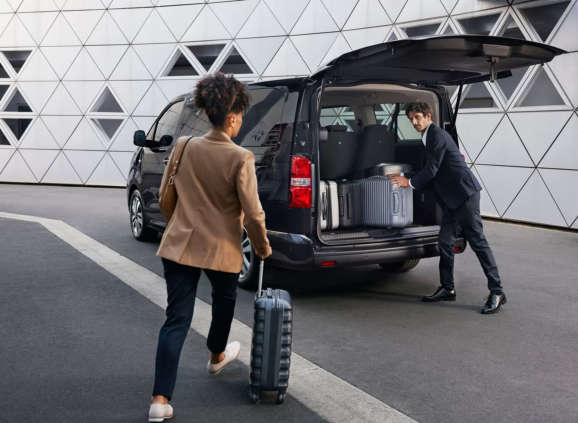 Yeni Citroën SpaceTourer, teknolojide lider 2 Yeni Citroën SpaceTourer, teknolojide lider