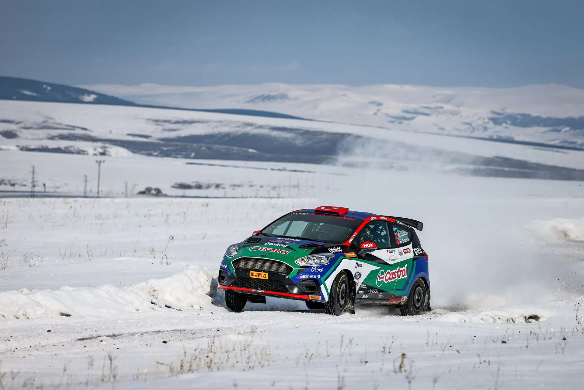 Castrol Ford Team Turkiye Sarikamis Rallisi 2 jpg