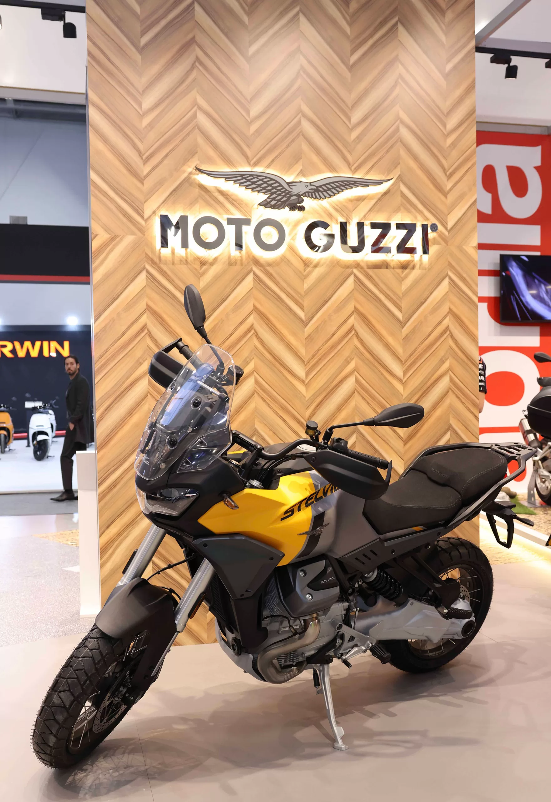 Moto Guzzi Stelvio 2 1 scaled 1