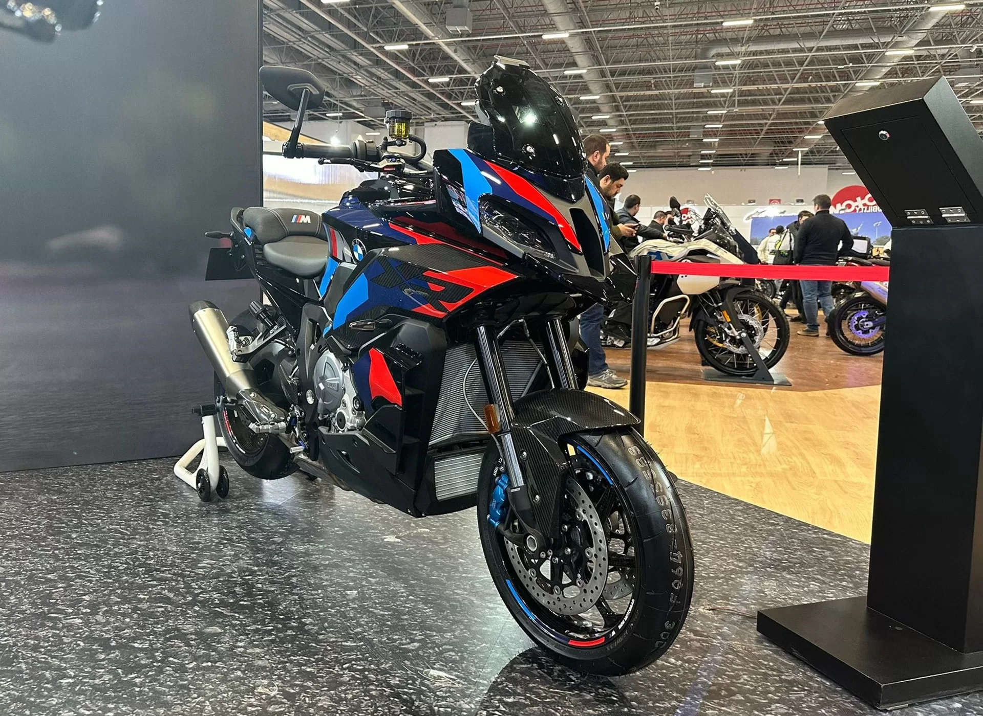 BMW Motorrad 24 Model ile Motobike İstanbul'da