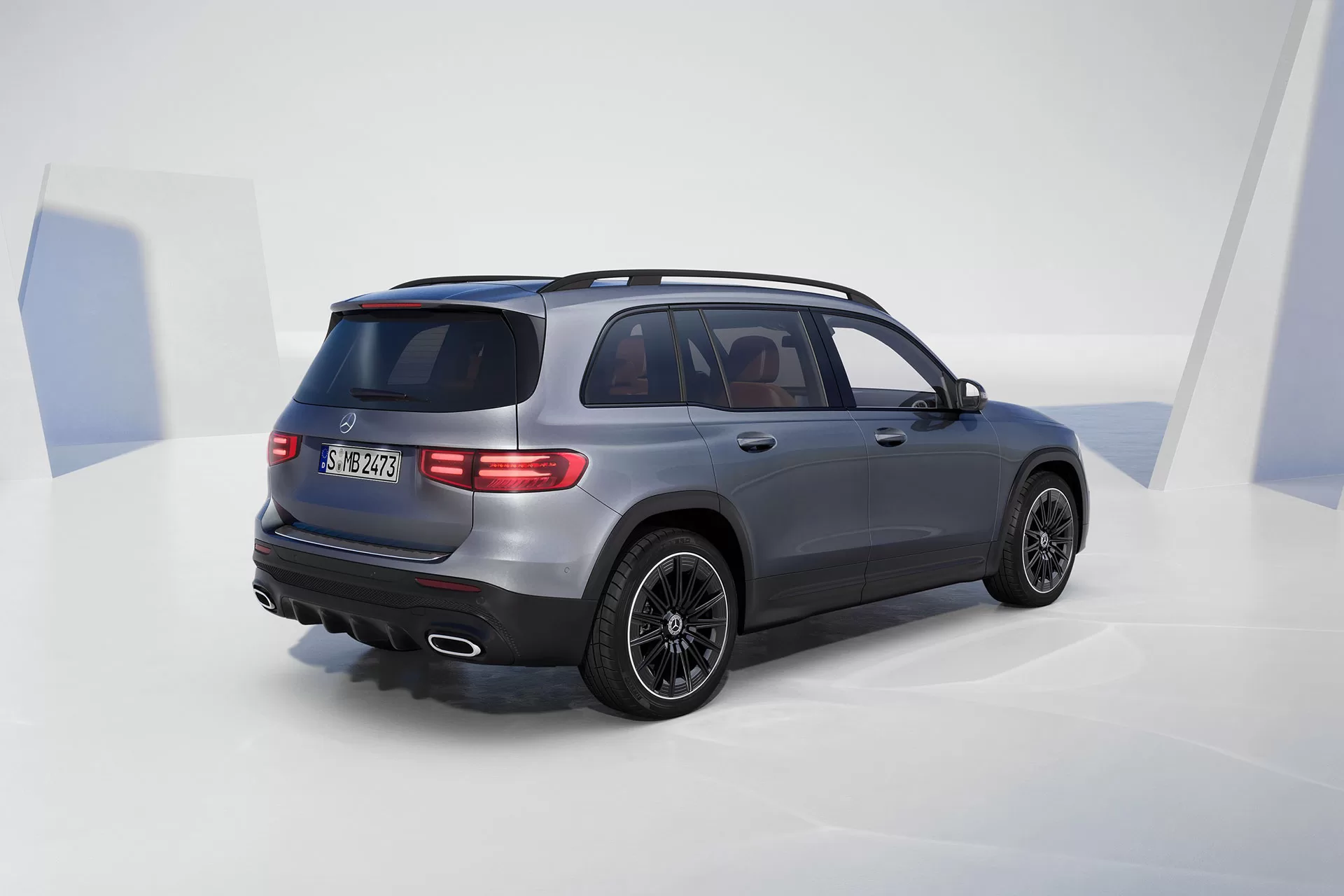 Yeni Mercedes Benz GLB 4 jpg