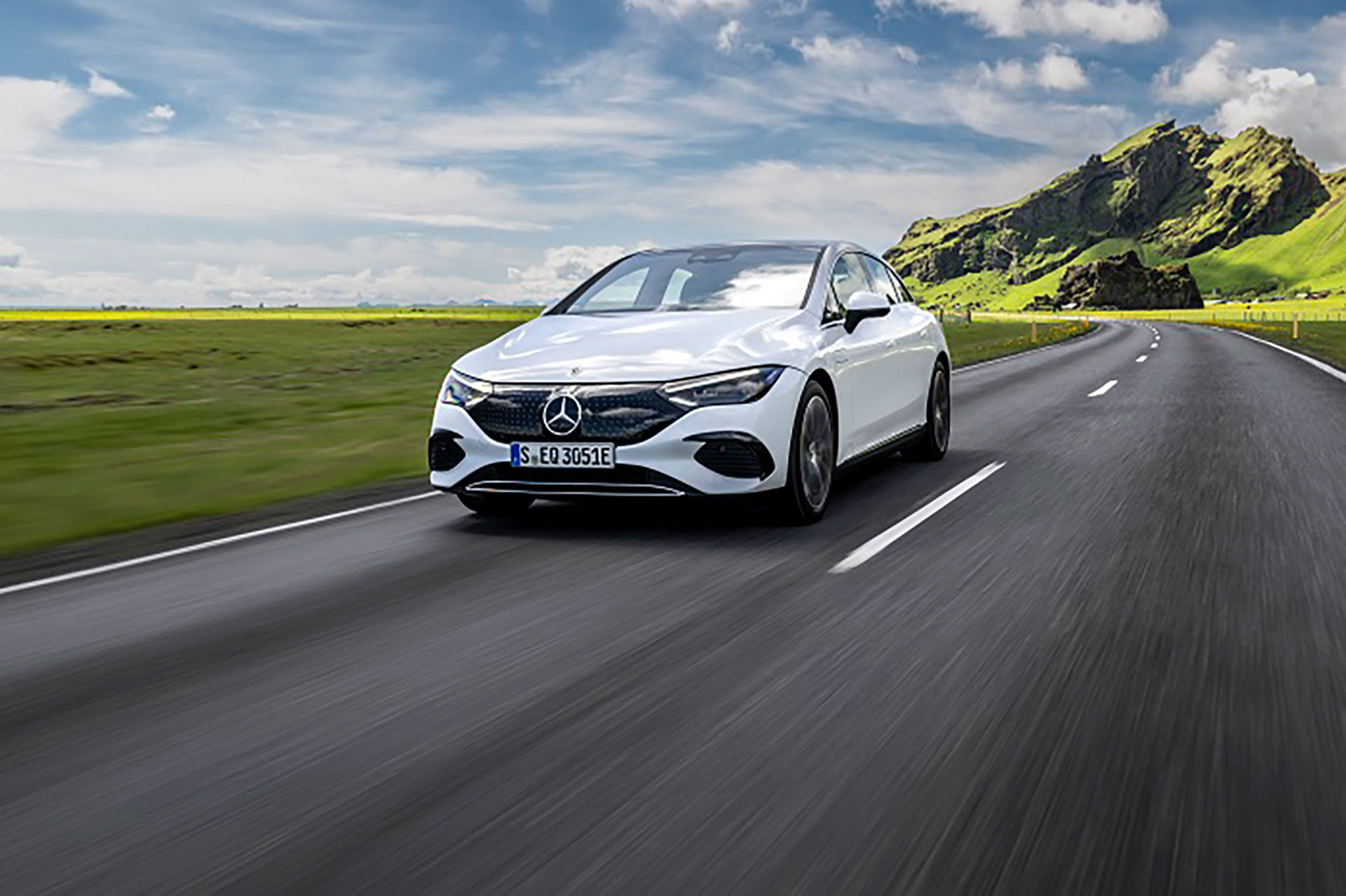 Mercedes EQE - Mercedes EQ Satışları Uçuşa Geçti