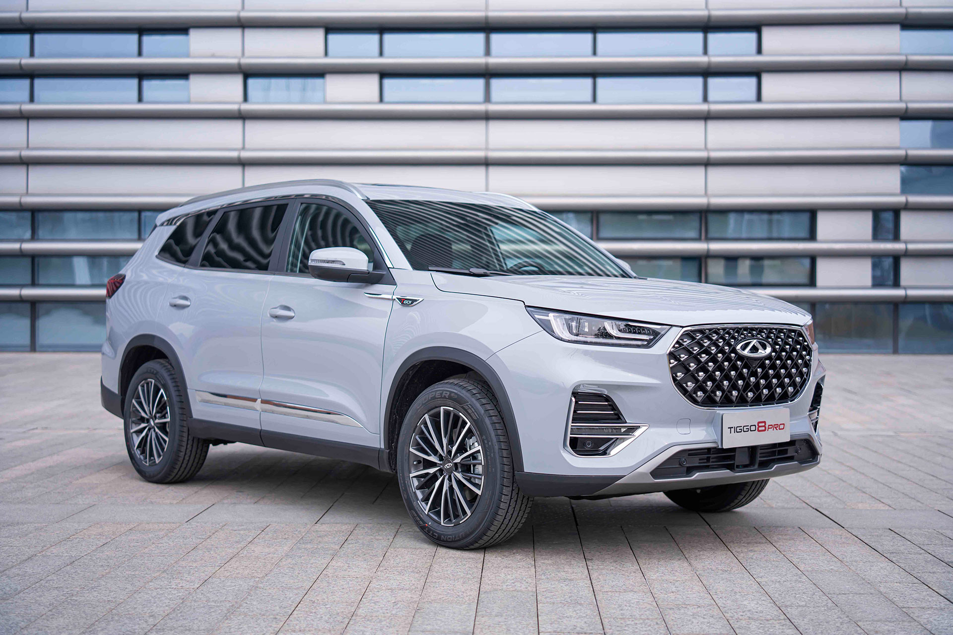 Chery TIGGO 8 PRO: Akıllı SUV Dünyasına Giriş