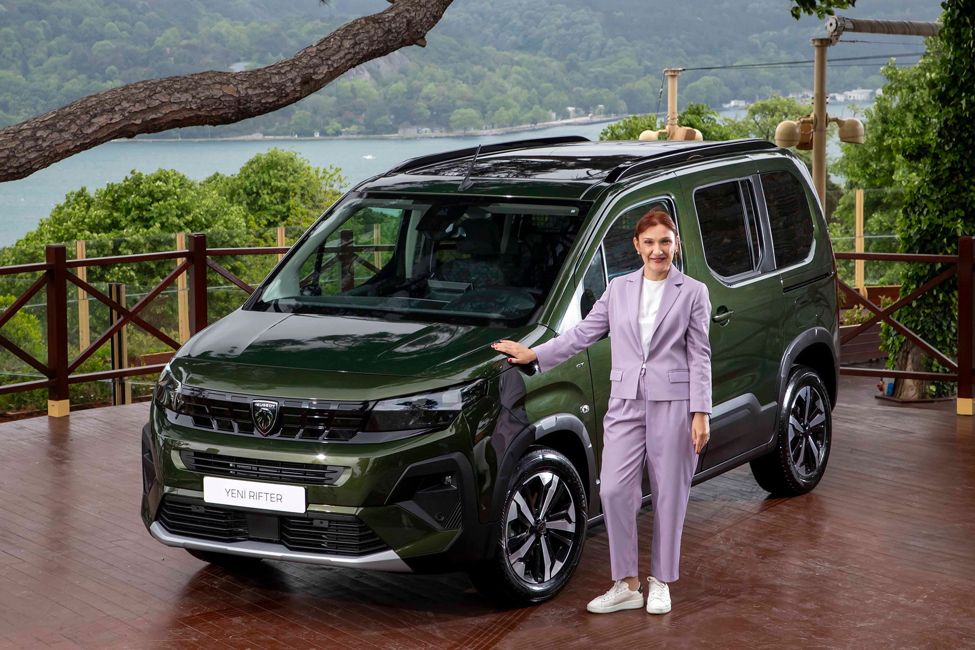 Peugeot Rifter Yenilendi