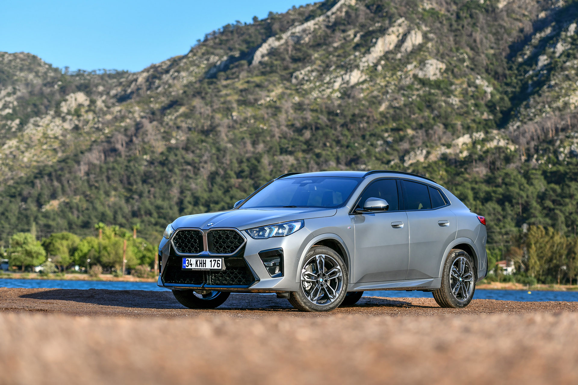 BMW X2 ve Countryman Yollarda: Heyecan Verici Lansman