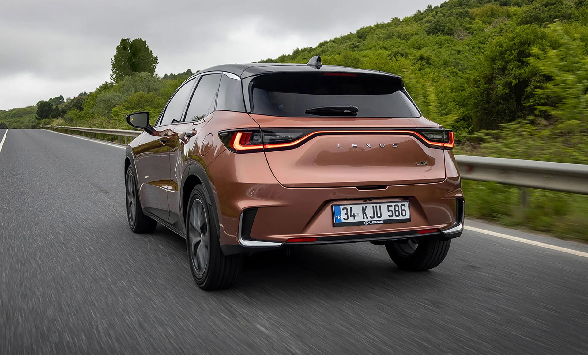 Lexus’ta ağustos ayına özel fiyat avantajları: LBX ve RX Performance Hybrid modelleri 1 Lexus LBX