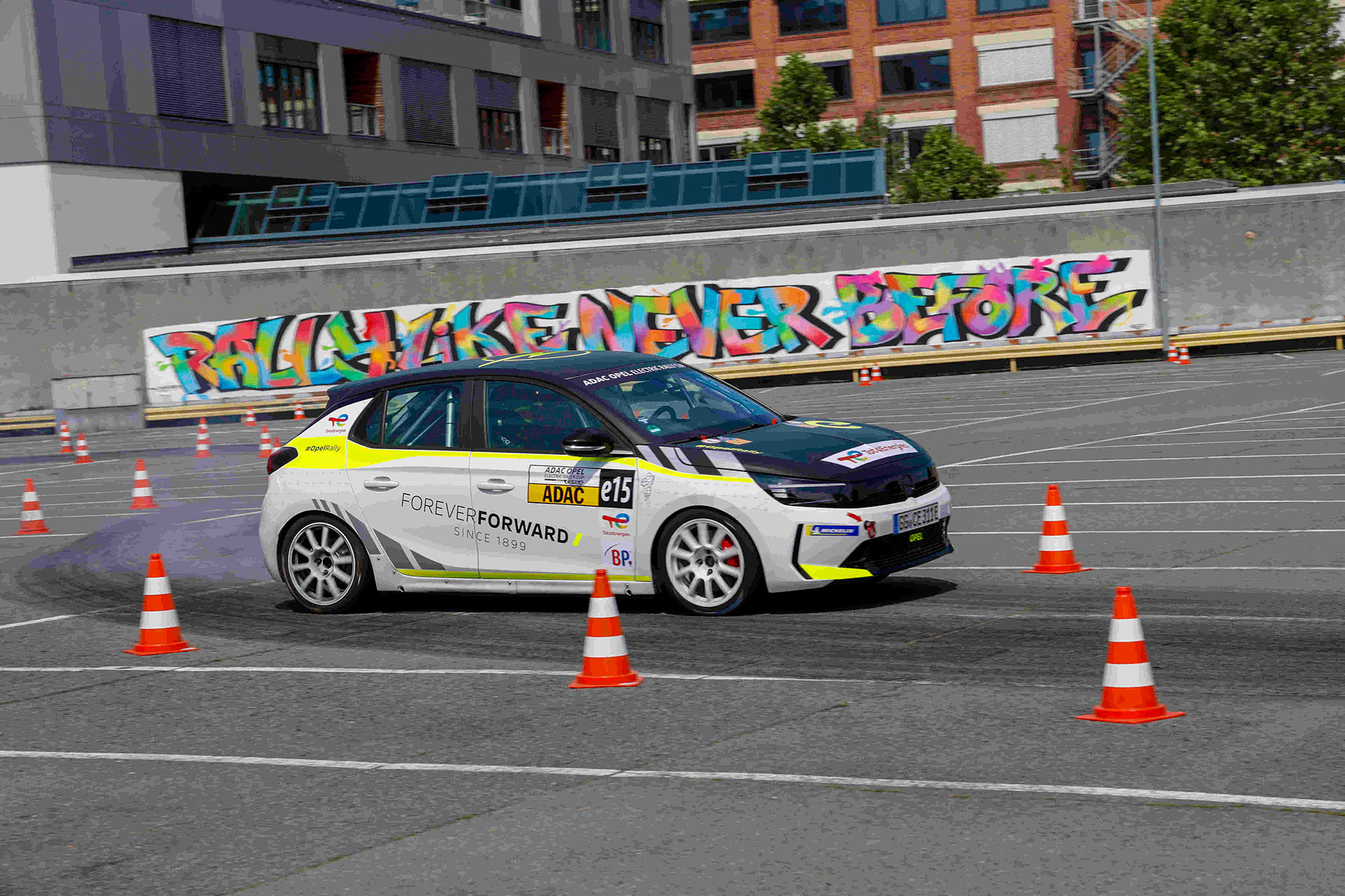 Opel Yıldönümü Yeni Modellerle Taçlandırıyor
