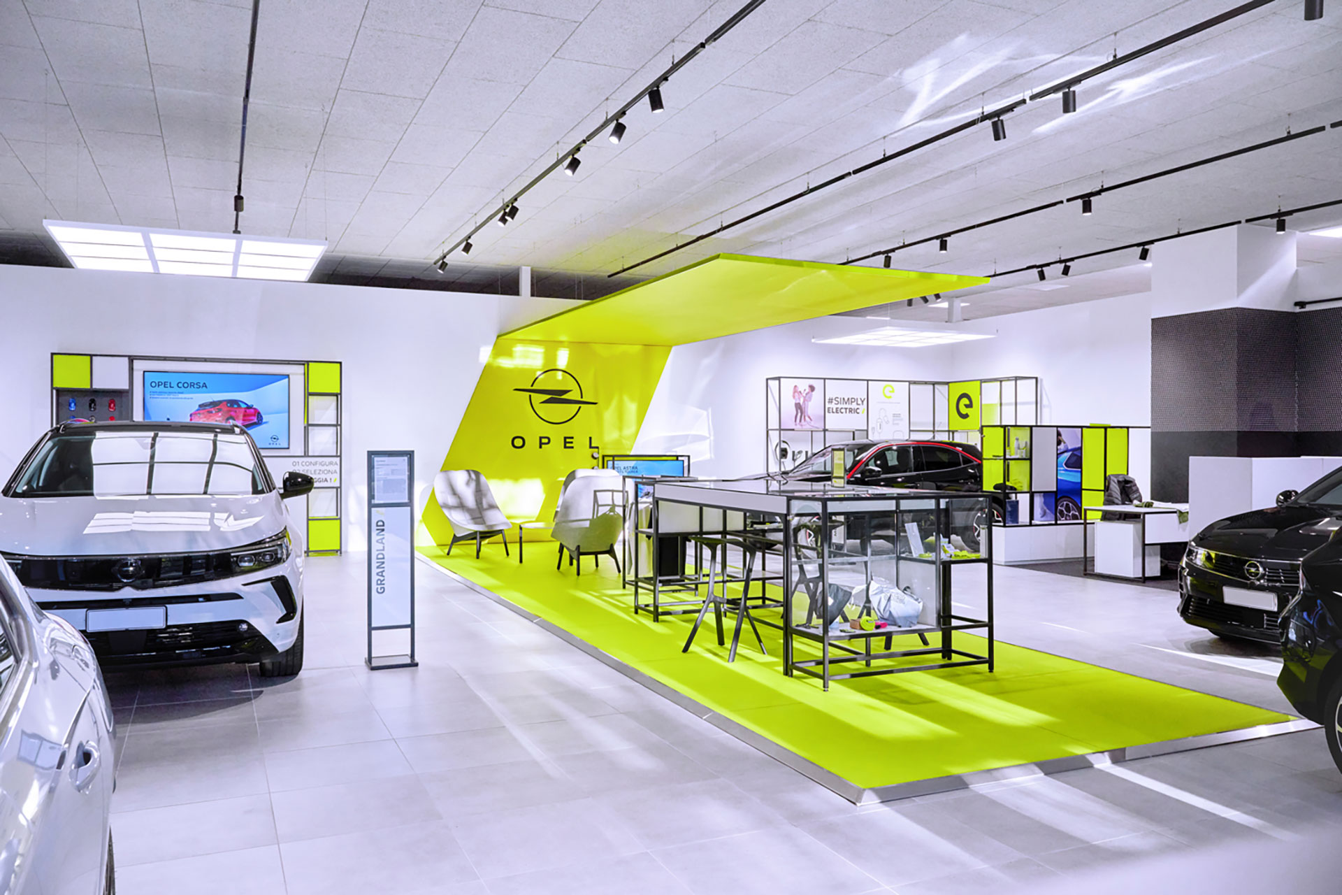 Opel Showroom da Yeni Bir Çağ: Müşteri Deneyimi 1 Opel Showroom da Yeni Bir Çağ: Müşteri Deneyimi