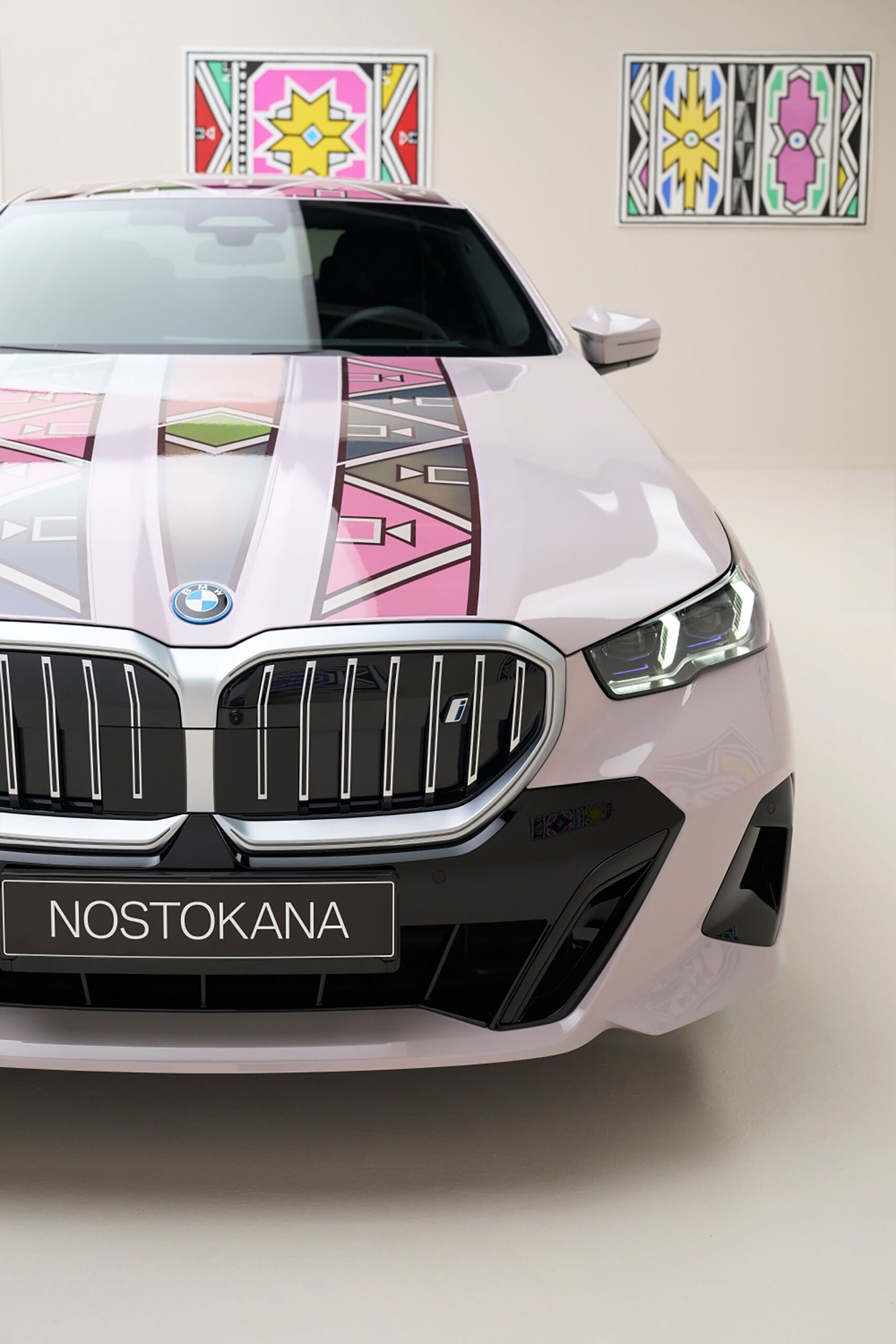 BMW i5 Flow NOSTOKANA İstanbul'da
