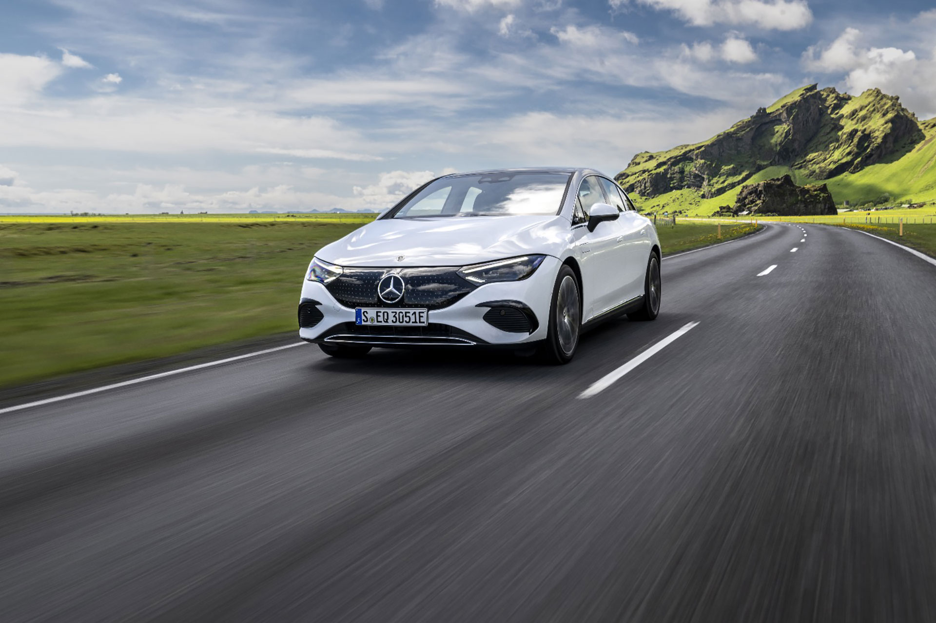 EQE 280 AMG Türkiye'de En Uzun Menzil