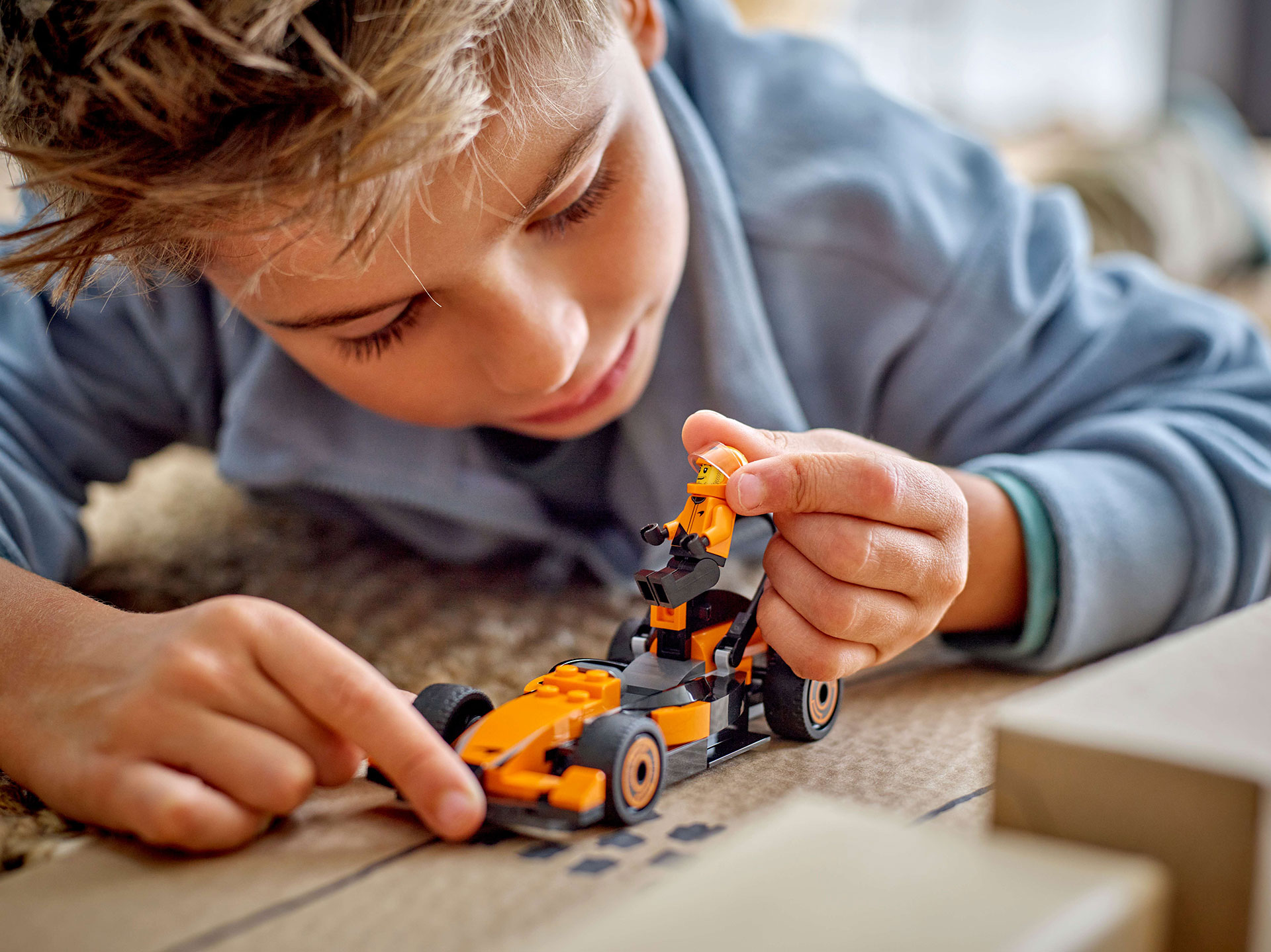 1732284214 LEGO City F1 McLaren Yar Arabas