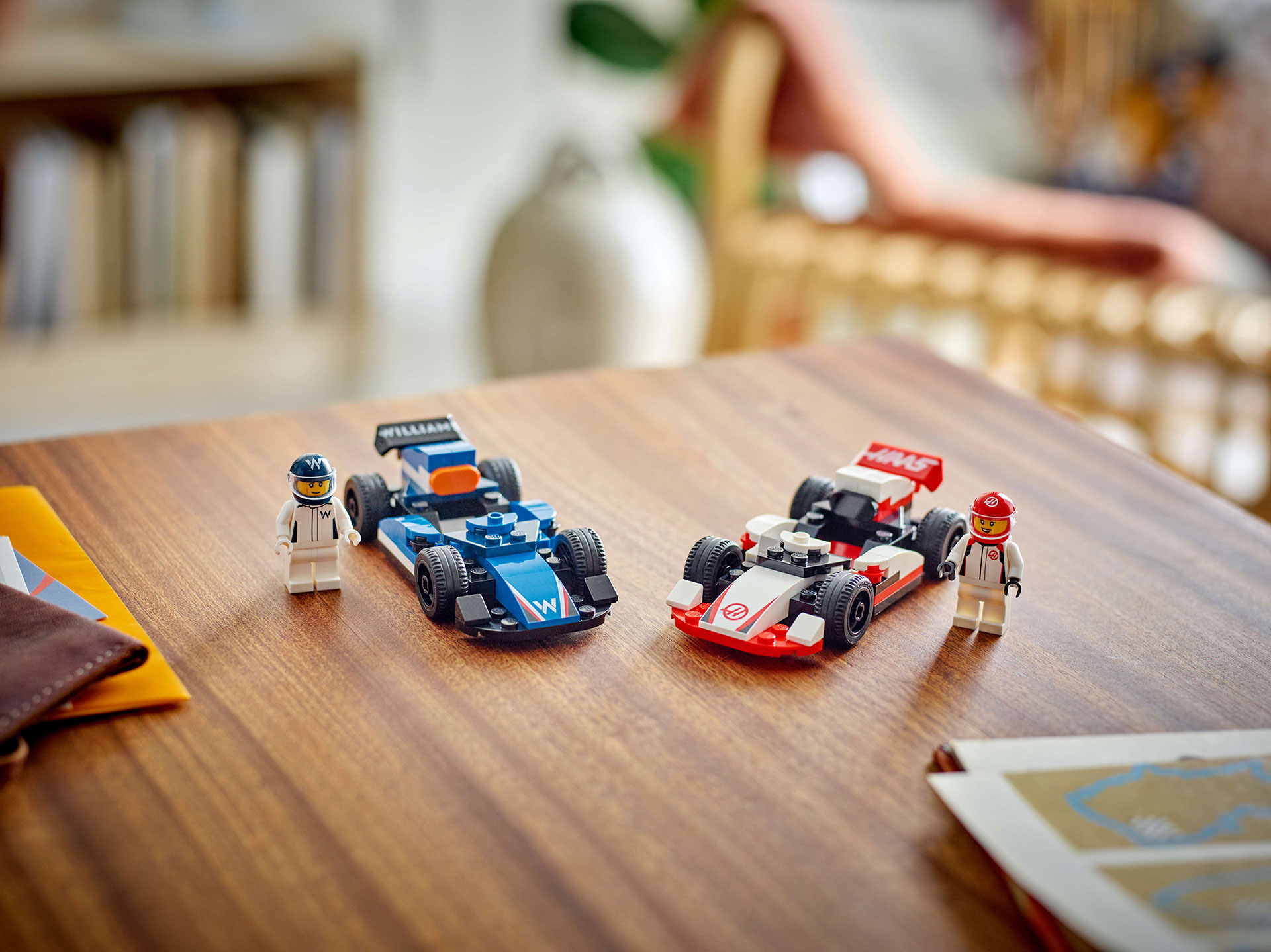 1732284216 LEGO City F1 Williams Racing Haas F1 Yar Arabalar