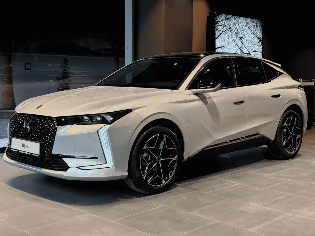 DS 4 Pallas Türkiye'ye geldi