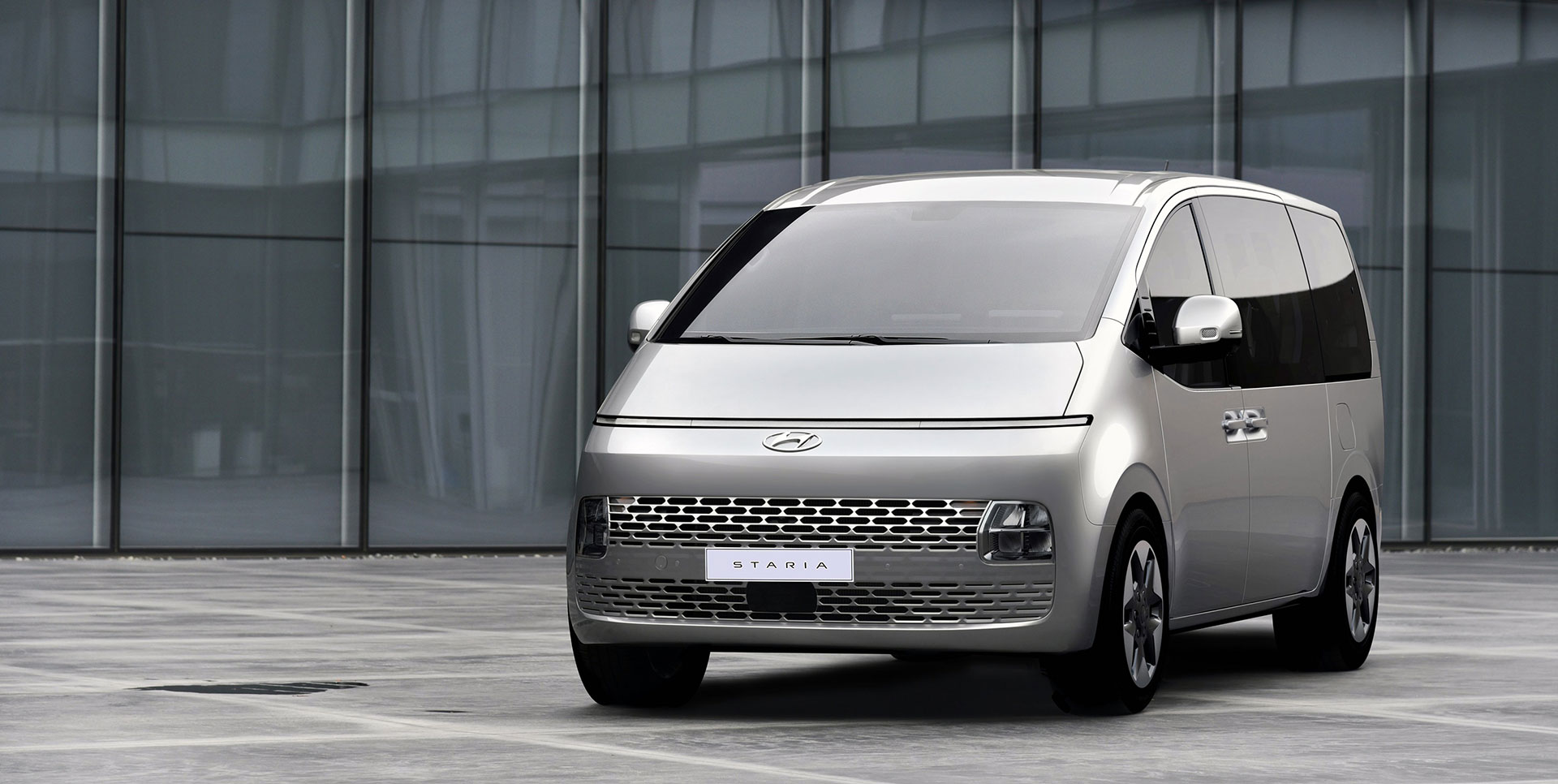 Hyundai STARIA Hibrit Türkiye'de