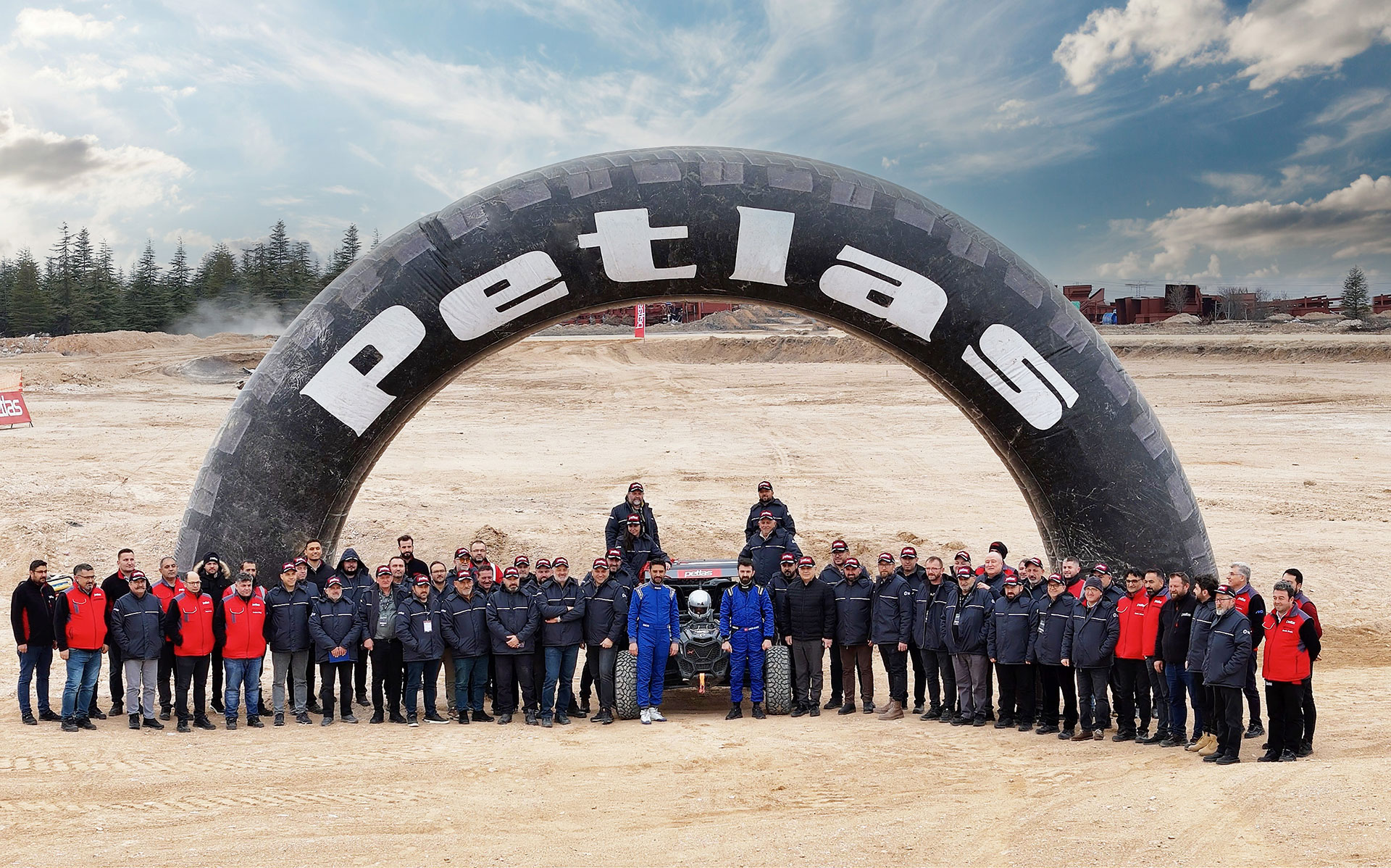 Petlas, offroad lastiklerini tanıttı