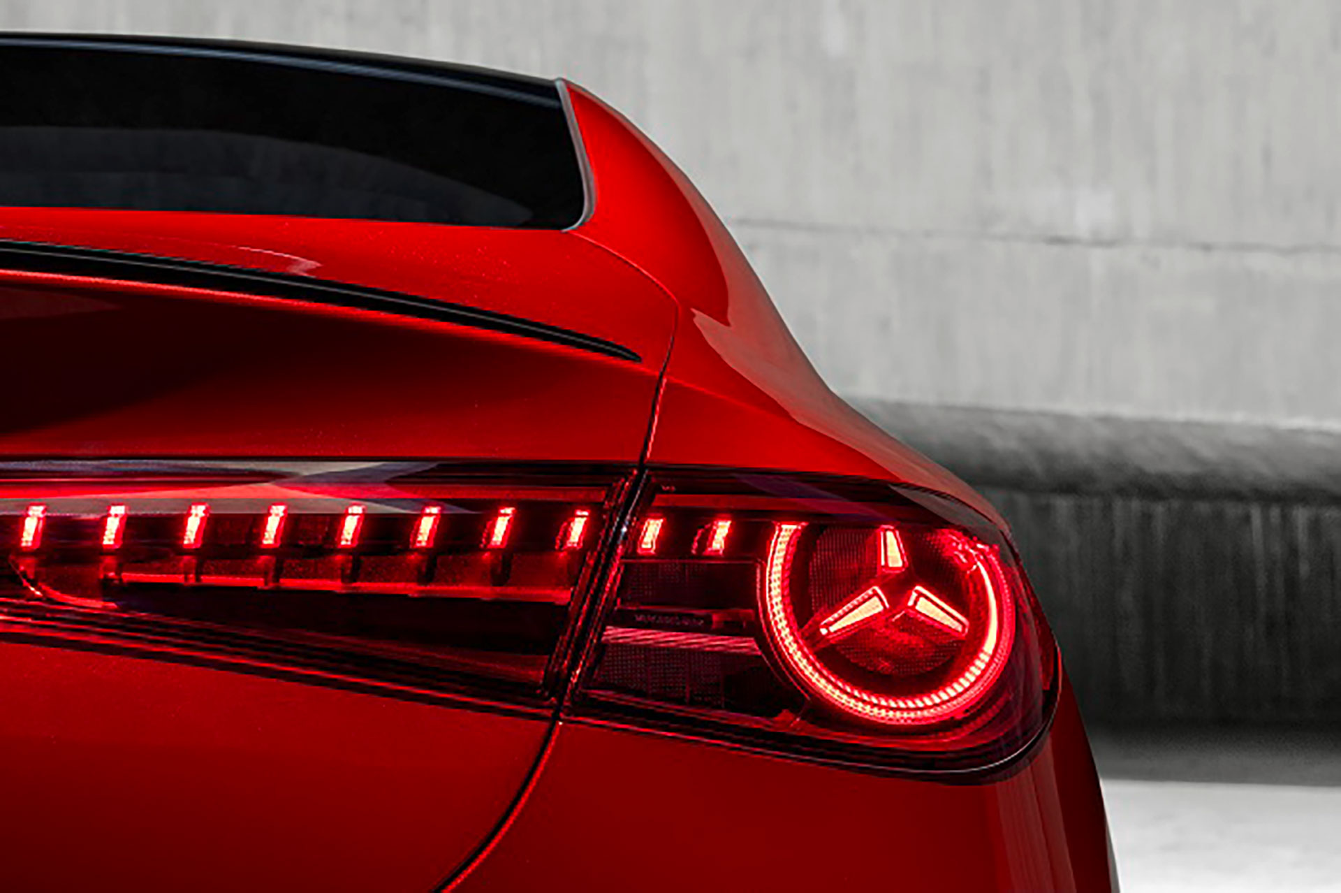 Yeni Mercedes CLA: İnovasyon ve Tasarım Bir Arada