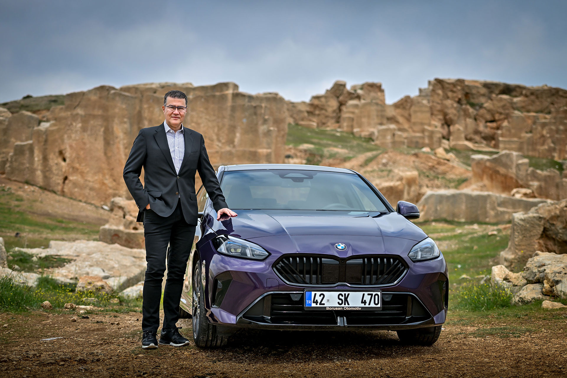 BMW'nin yeni modelleri, 2 Gran Coupé ve X3 1 Borusan Otomotiv İcra Kurulu Başkanı Hakan Tiftik