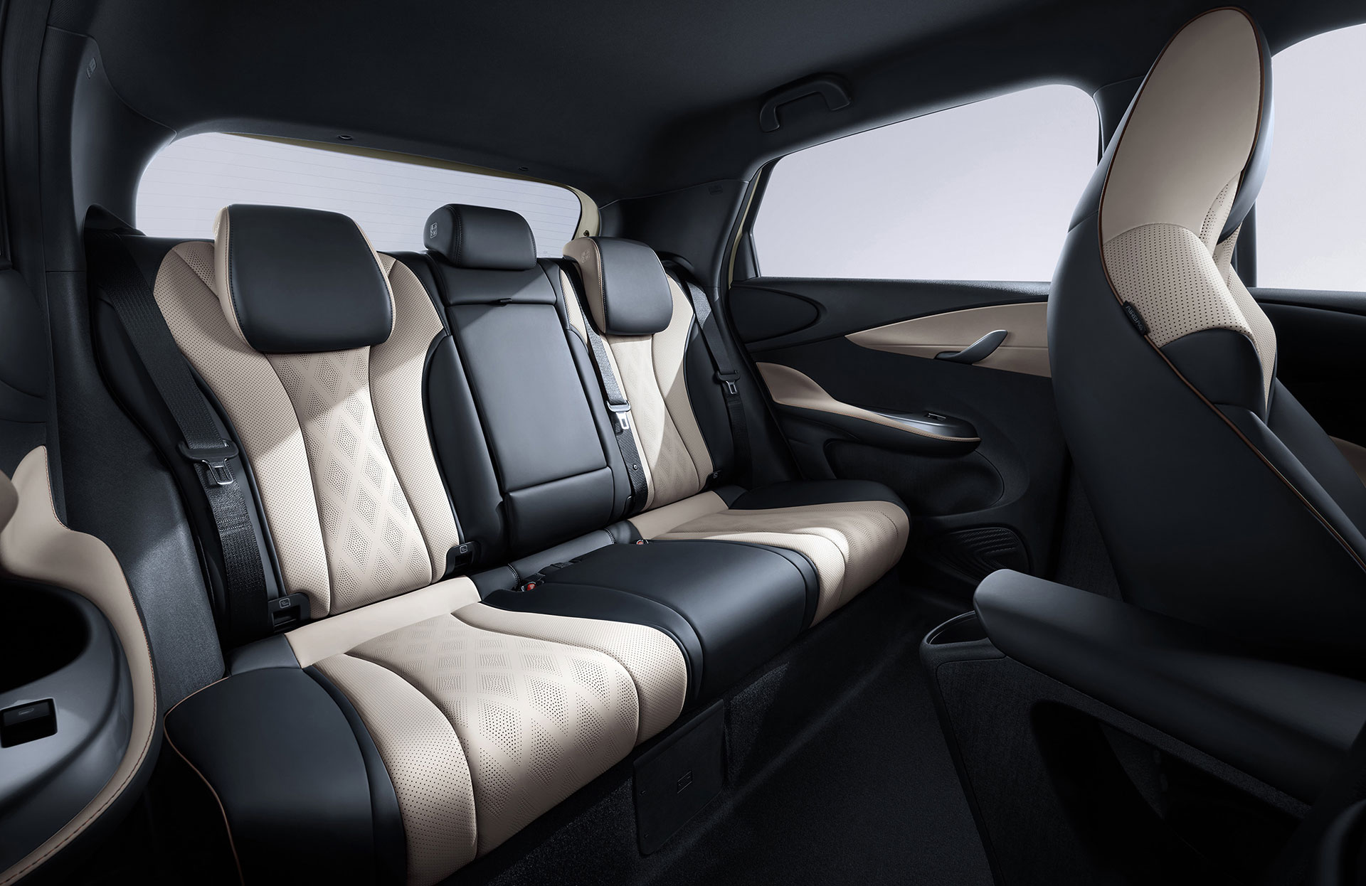 BYD DOLPHIN Comfort: Elektrikli hatchback segmentine yeni soluk