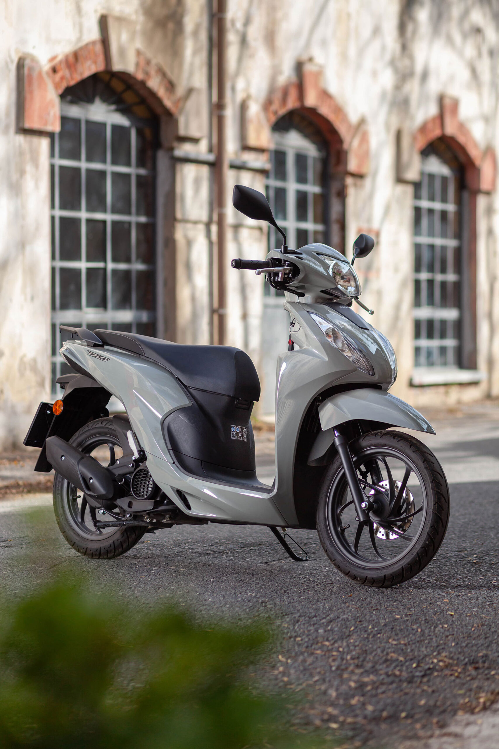 Yenilenen Honda Dio satışta: Akıllı anahtar ve yeni özellikler 2 Yenilenen Honda Dio satışta: Akıllı anahtar ve yeni özellikler