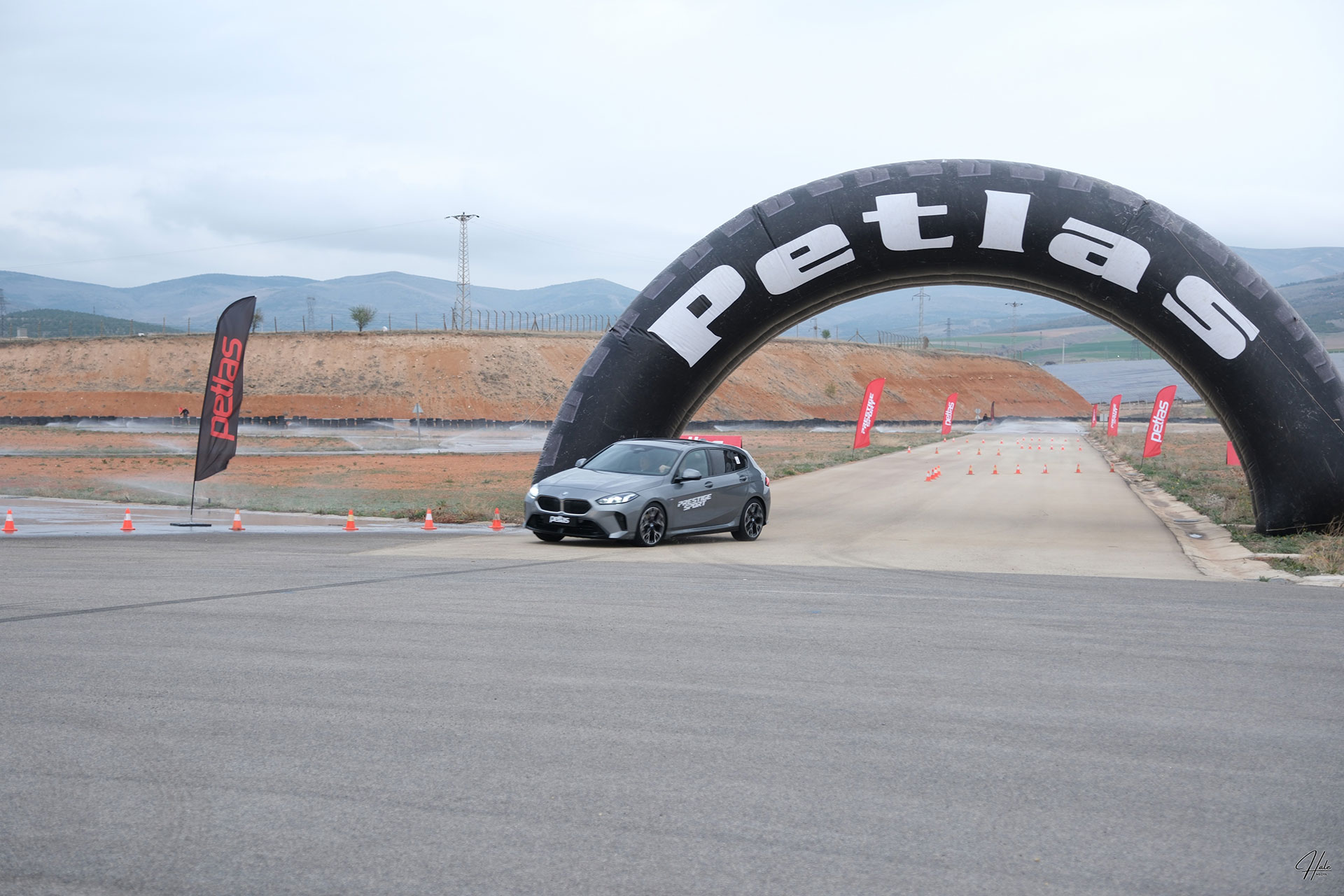 Petlas Prestige Sport: Yüksek performans yaz lastiği tanıtıldı 3 Petlas Prestige Sport: Yüksek performans yaz lastiği tanıtıldı