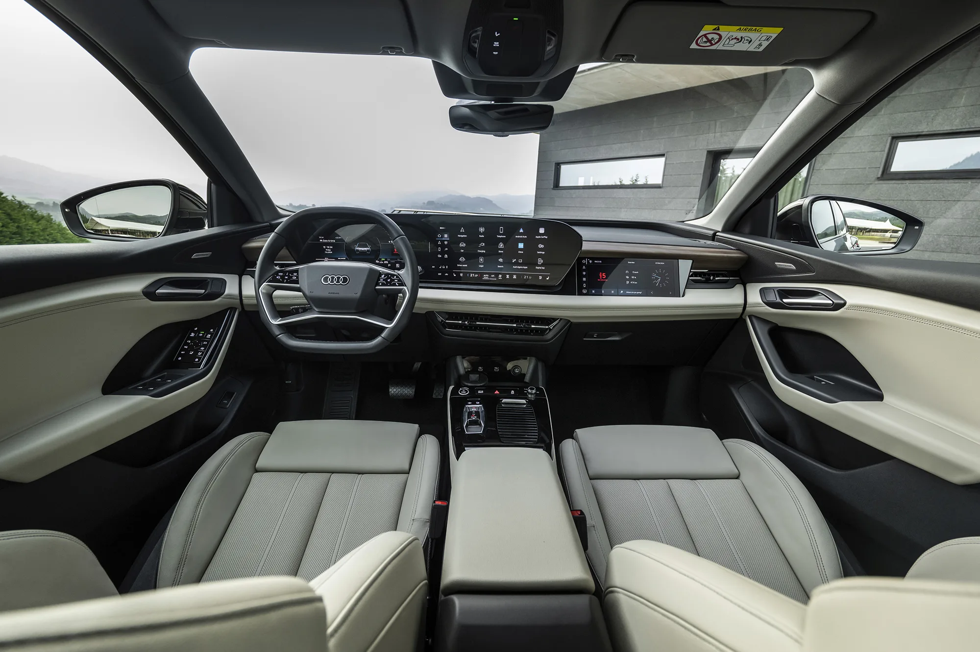 1747810722 Audi Q6 SUV e tron 12