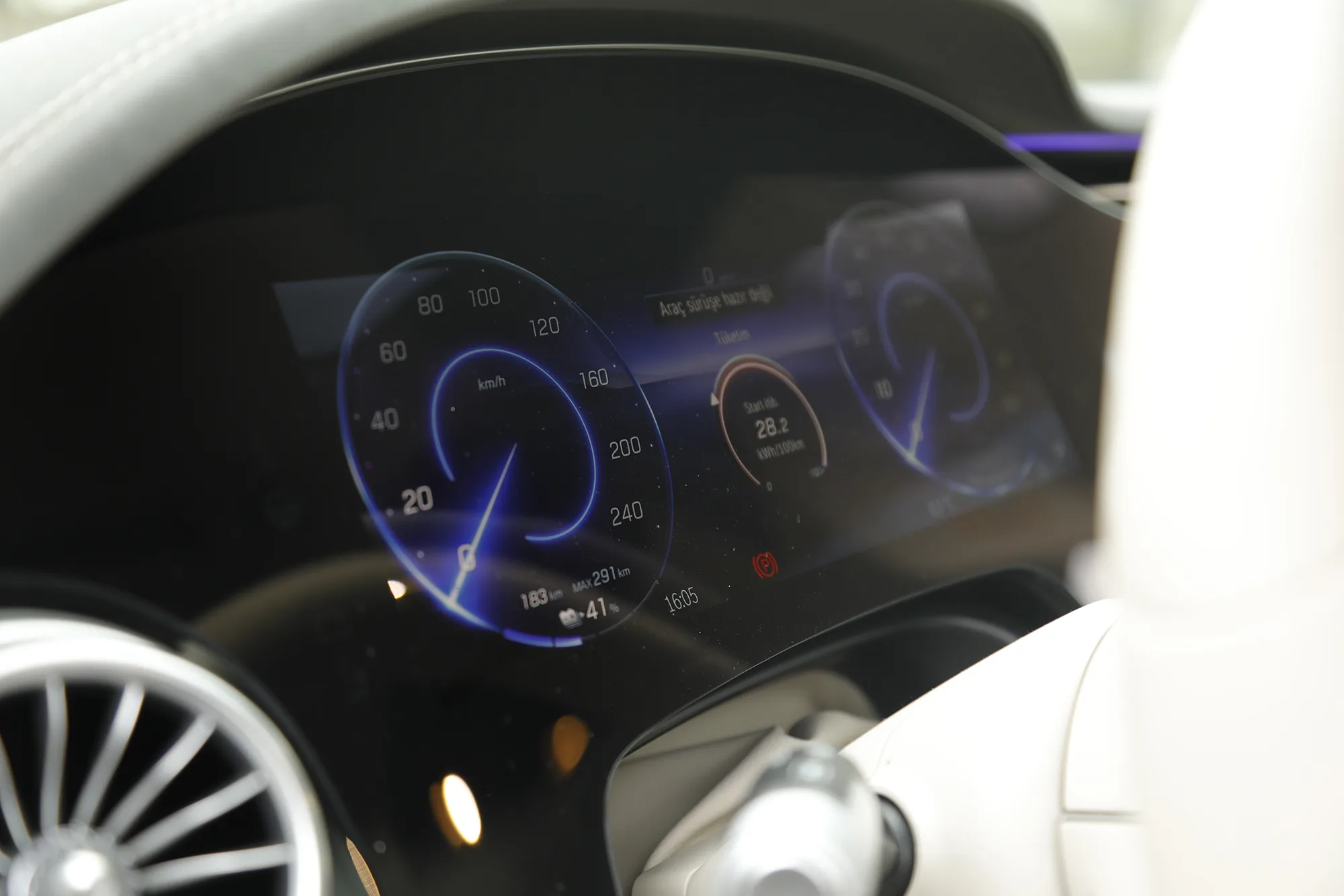 Mercedes EQS10