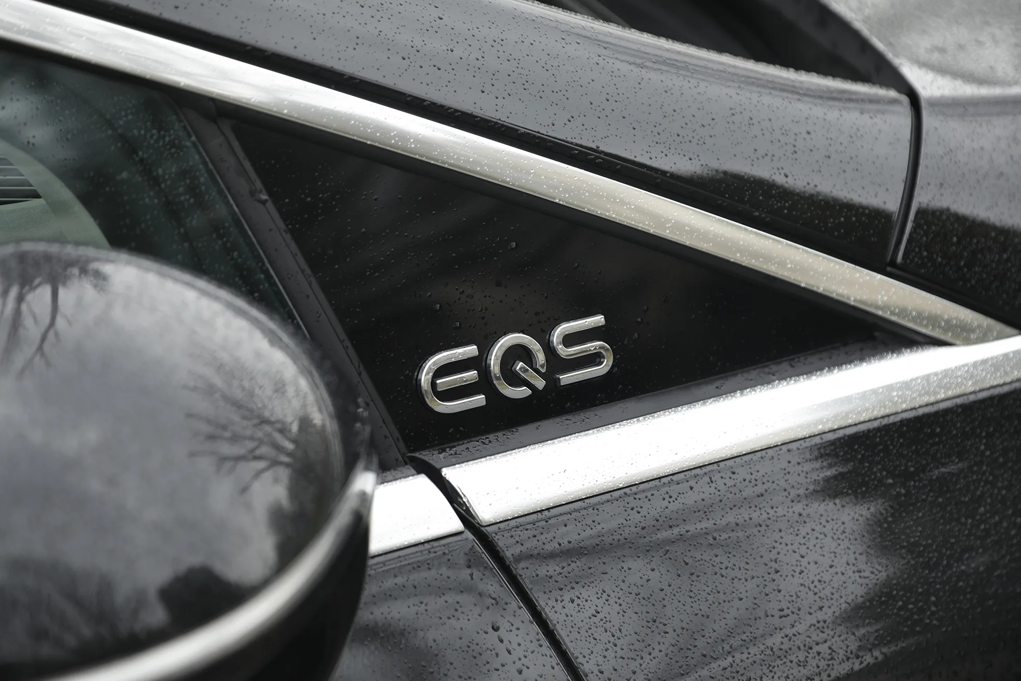 Mercedes EQS7