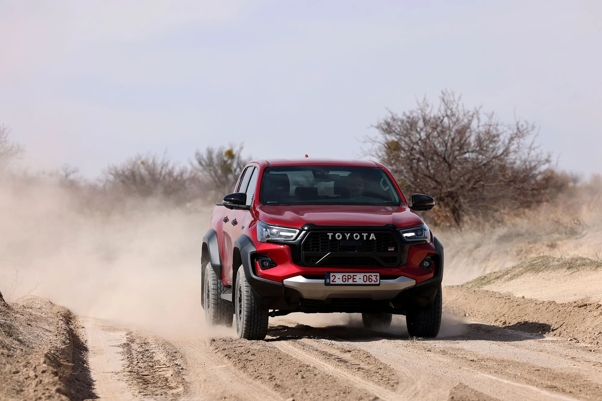 Toyota Hilux GR SPORT 3
