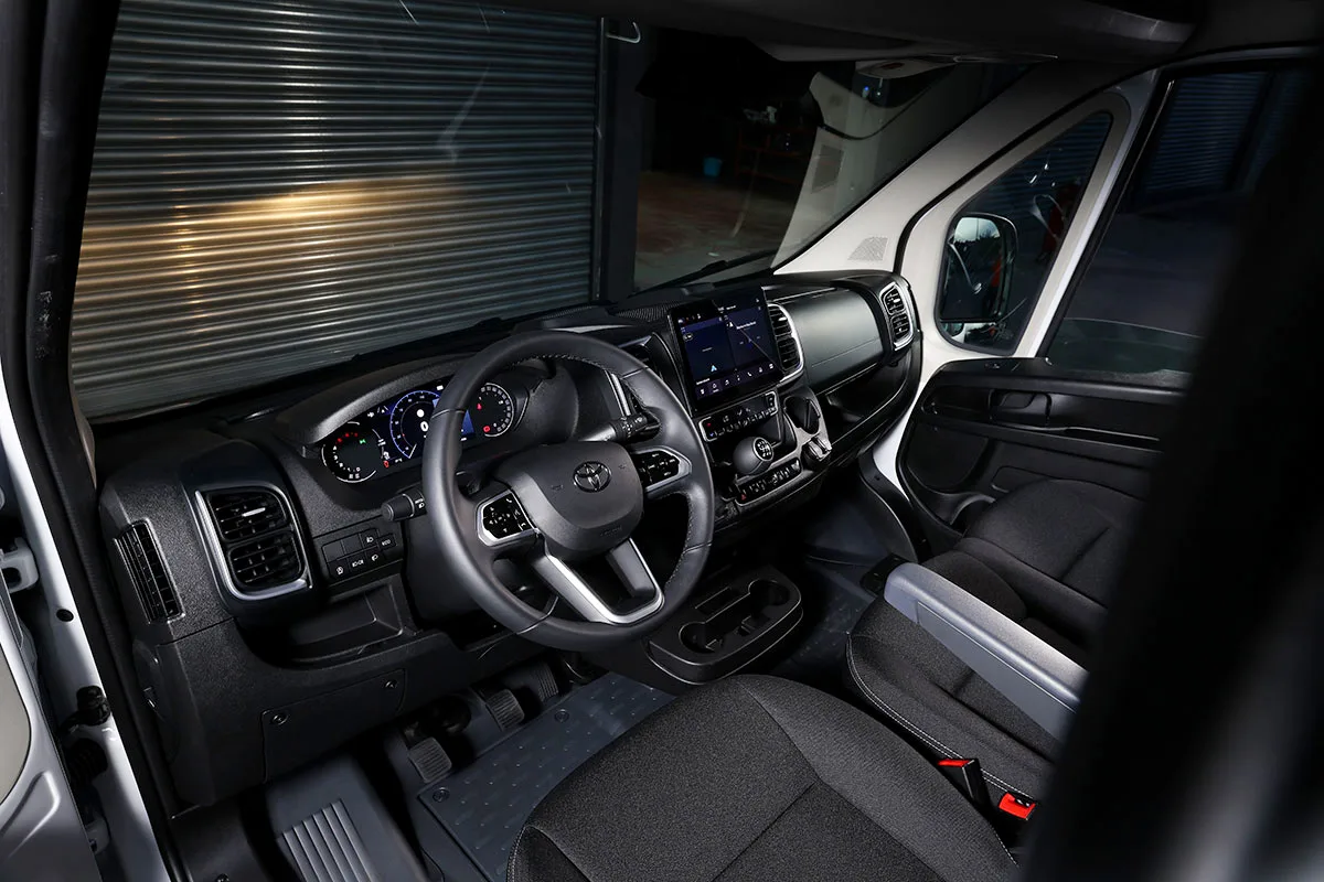 Toyota Proace Max 6