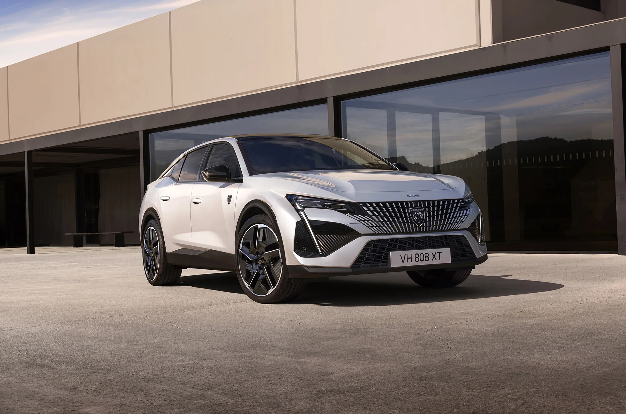 Peugeot’dan temmuz ayına özel avantajlar: Göz alıcı modeller, cazip kampanyalar! 3 PEUGEOT 408