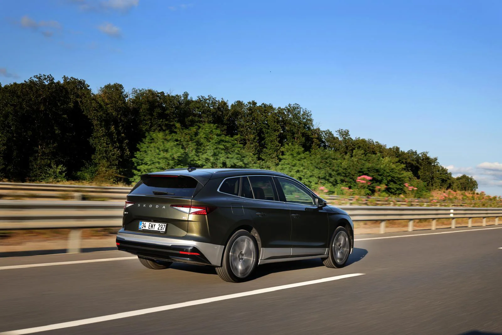Skoda Enyaq 1
