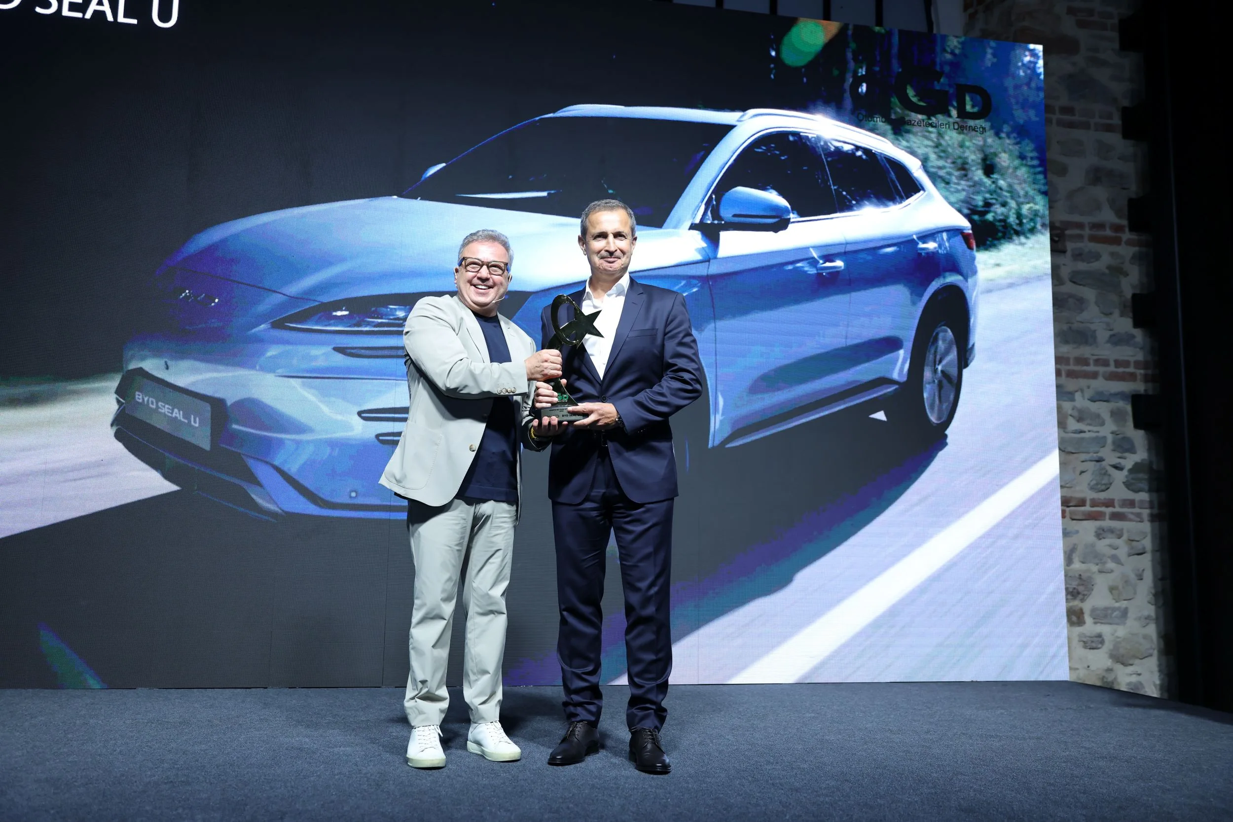 Turkiyede Yilin Otomobili BYD SEAL U Secildi 2