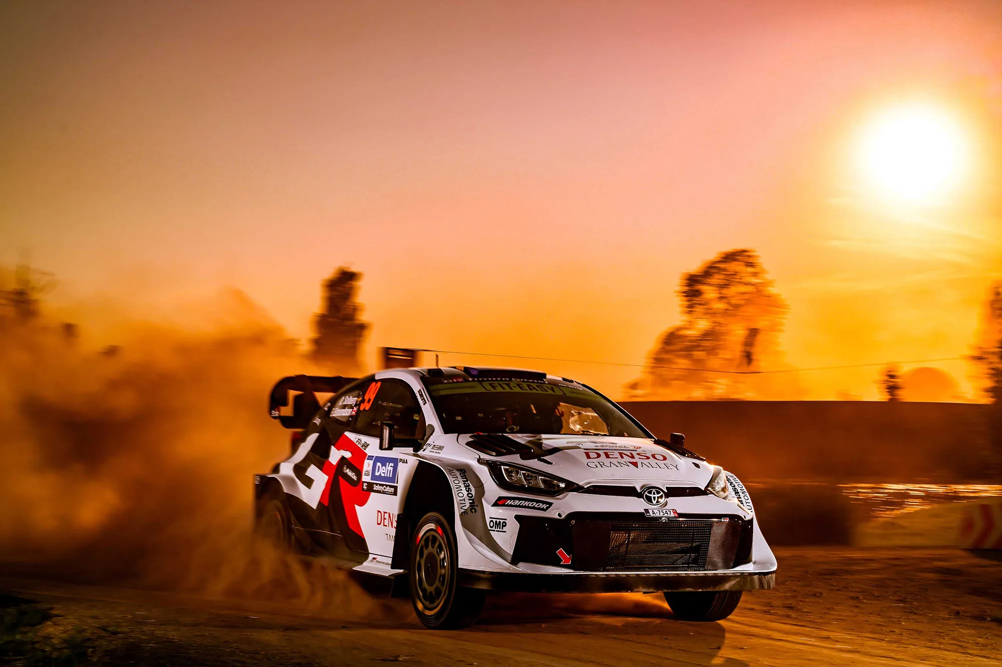 Car 99 Oliver Solberg Elliott Edmondson