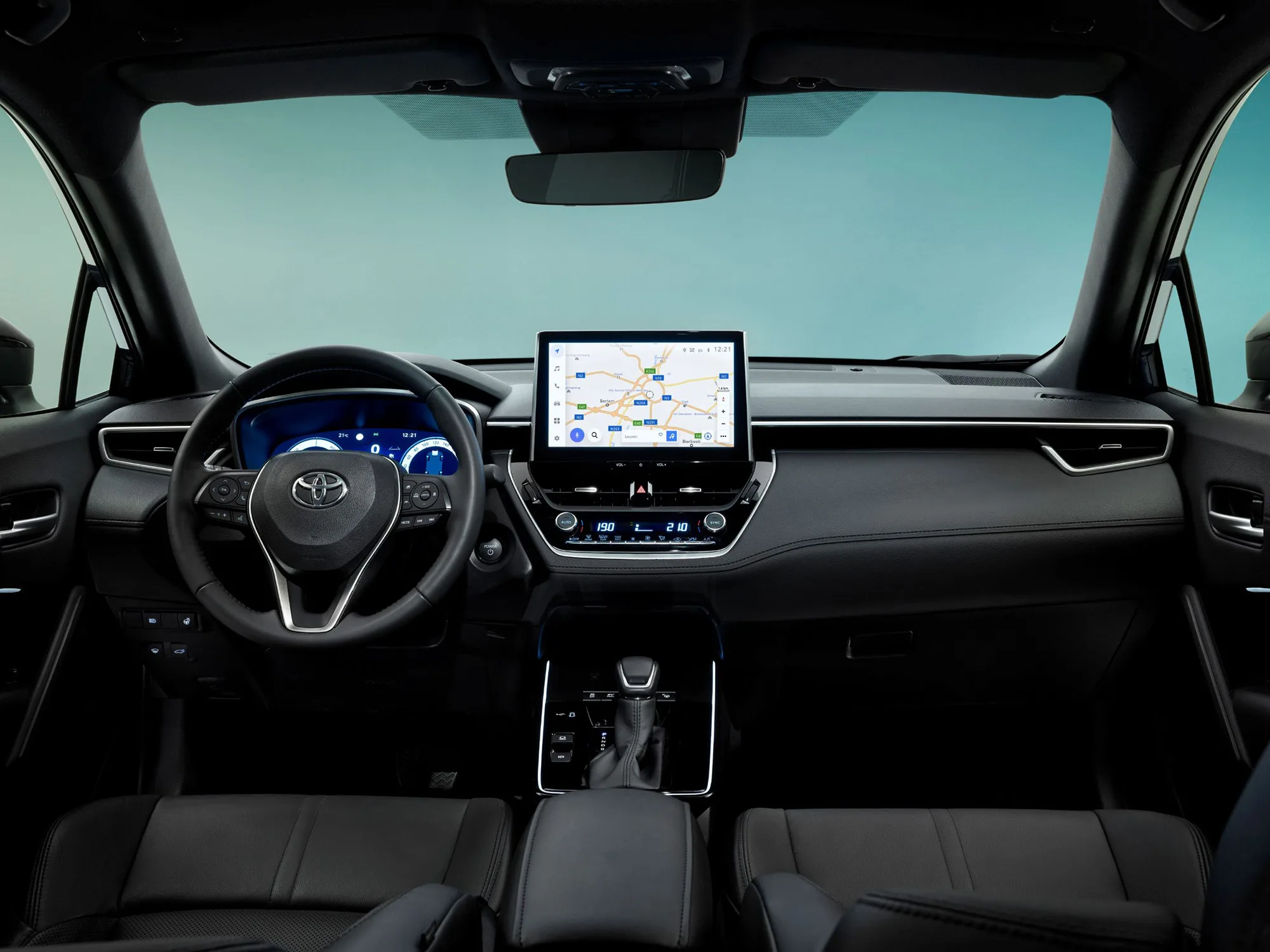 Yeni Toyota Corolla Cross Hybrid Türkiye’de satışta: İşte fiyatlar ve donanım seçenekleri 3 Yeni Toyota Corolla Cross İç Mekan