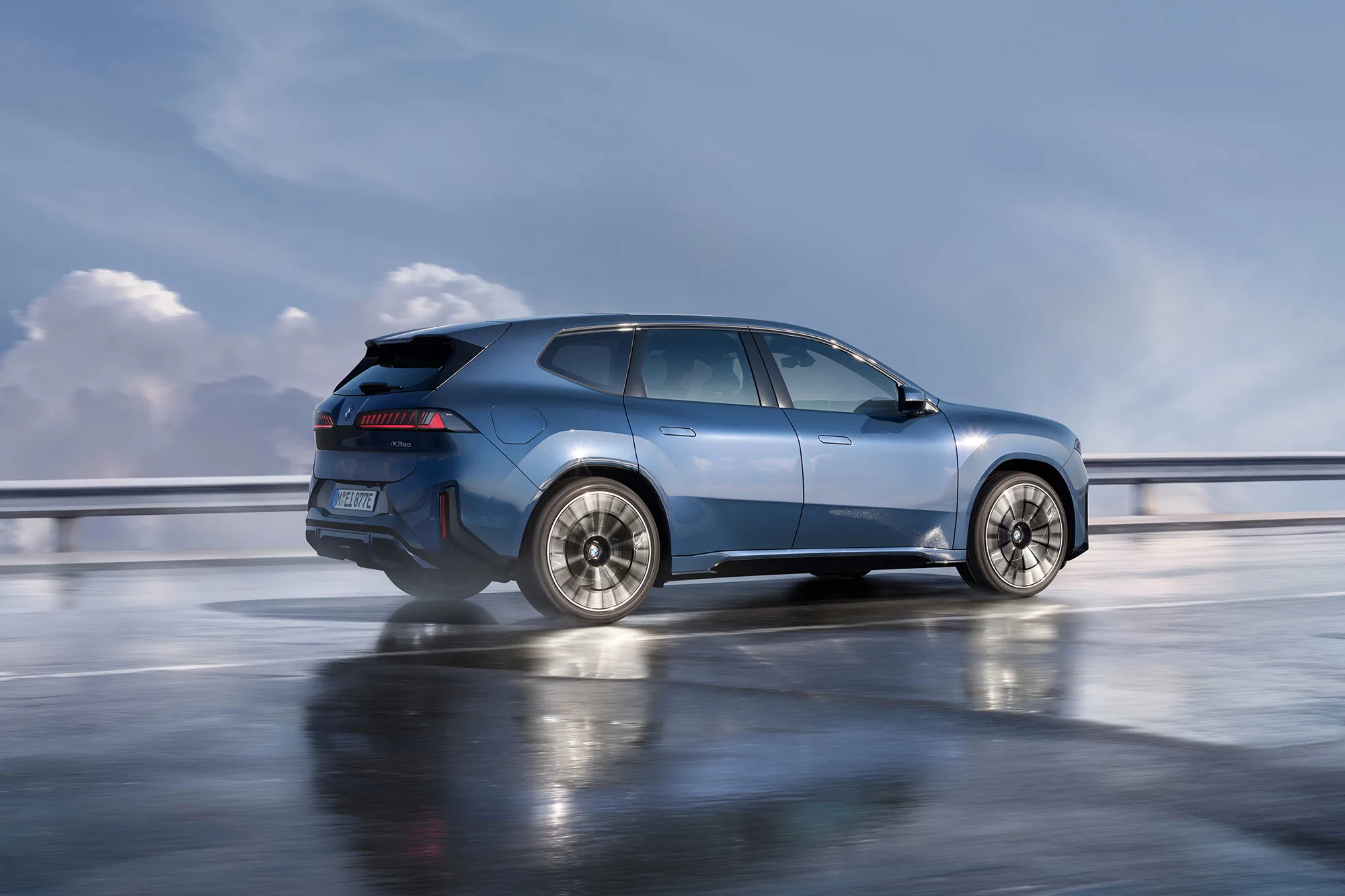 Yeni BMW iX3