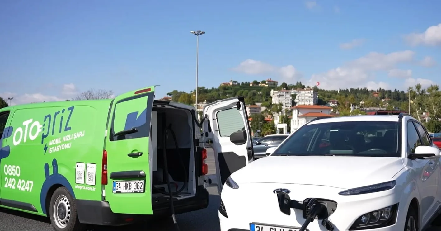 1757147860 Mobil Ara 3