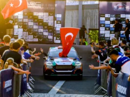 Castrol Ford Team Türkiye takım pilotu Ali Türkkan ve co-pilotu Oytun Albayrak