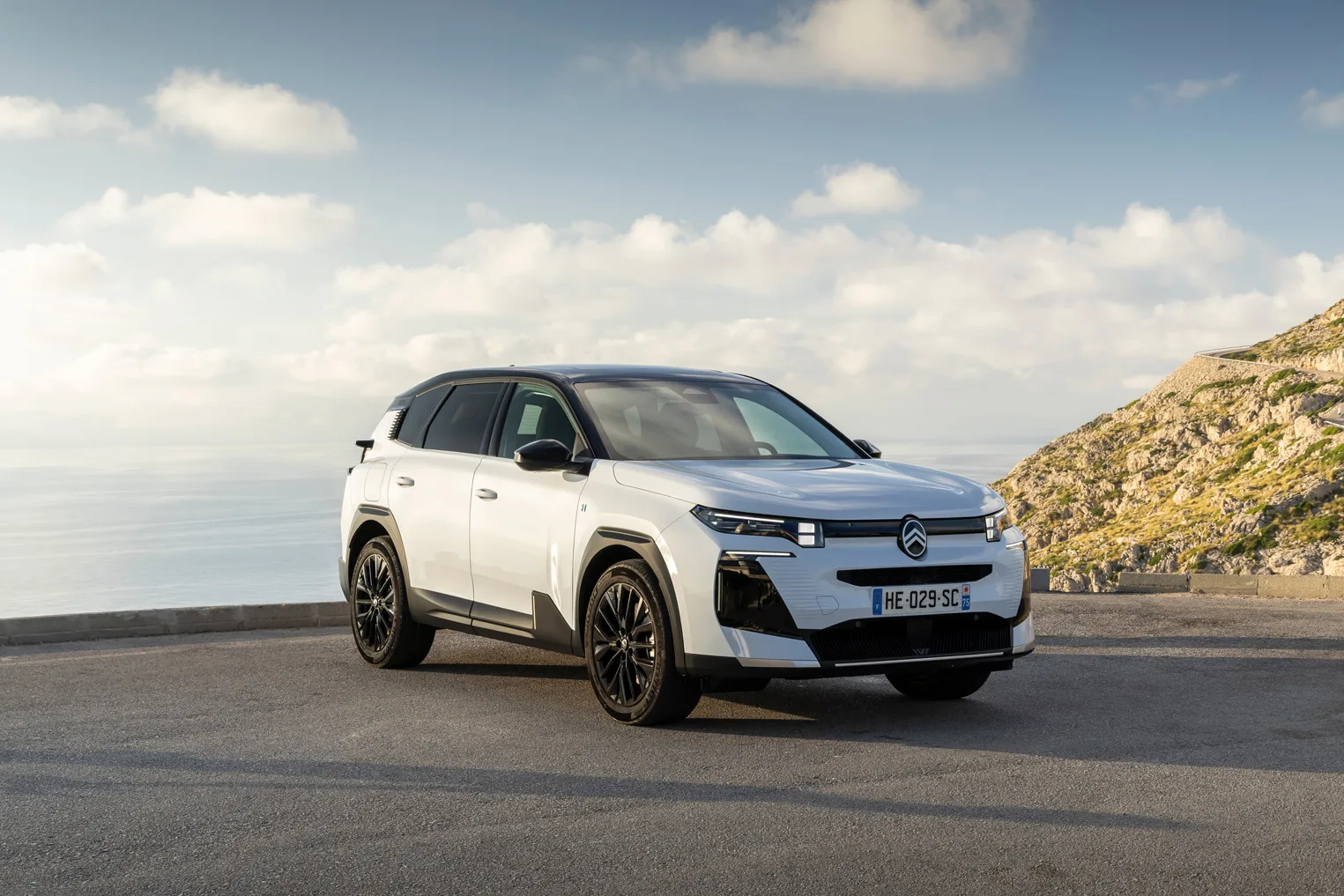 Yeni Citroën C5 Aircross Türkiye'de! 4 Yeni Citroen C5 Aircross