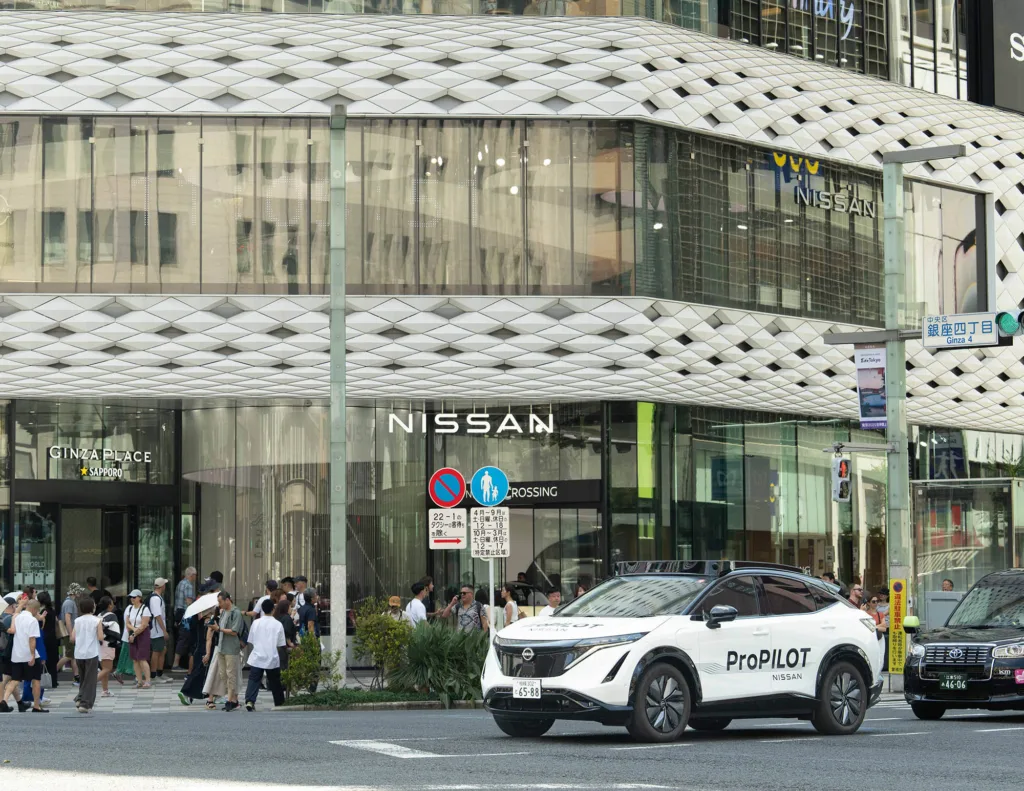Nissan_Wayve
