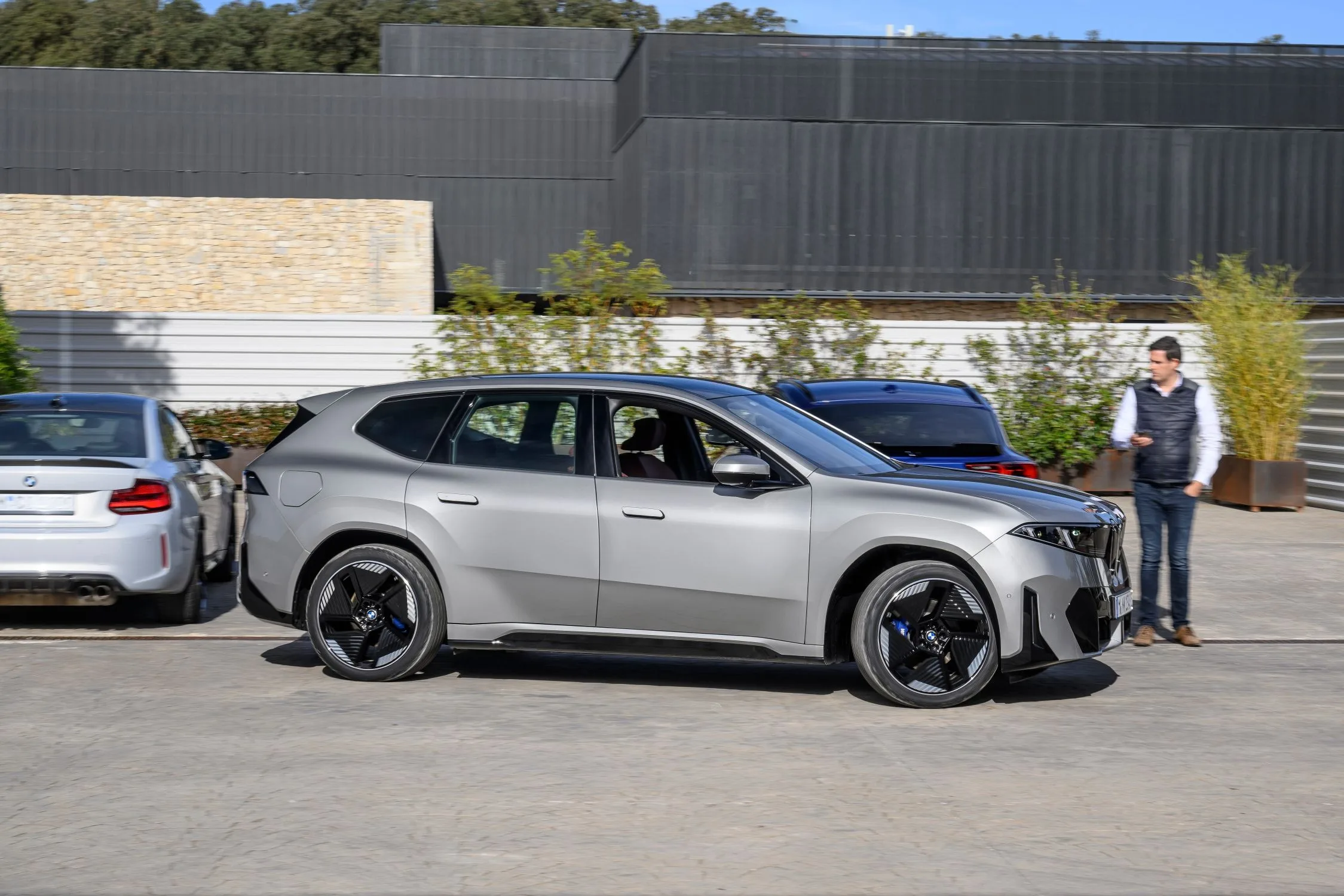 BMW iX3
