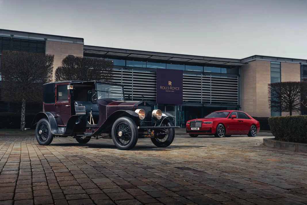 ROLLS-ROYCE CELEBRATES TENTH ANNIVERSARY OF BLACK BADGE