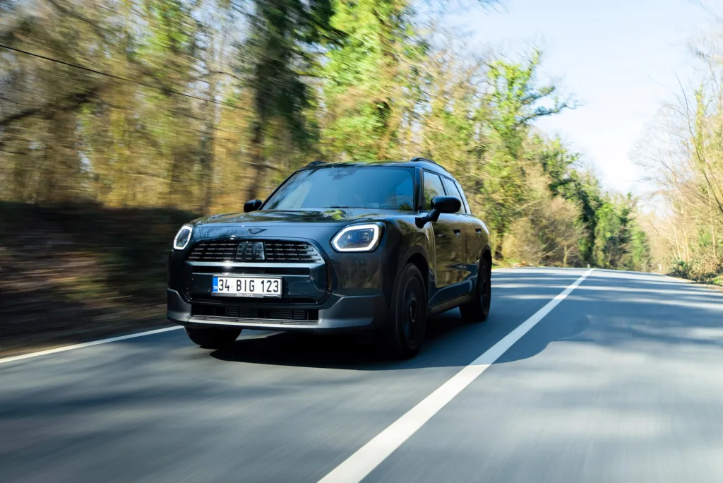 MINI Countryman Dark Edition
