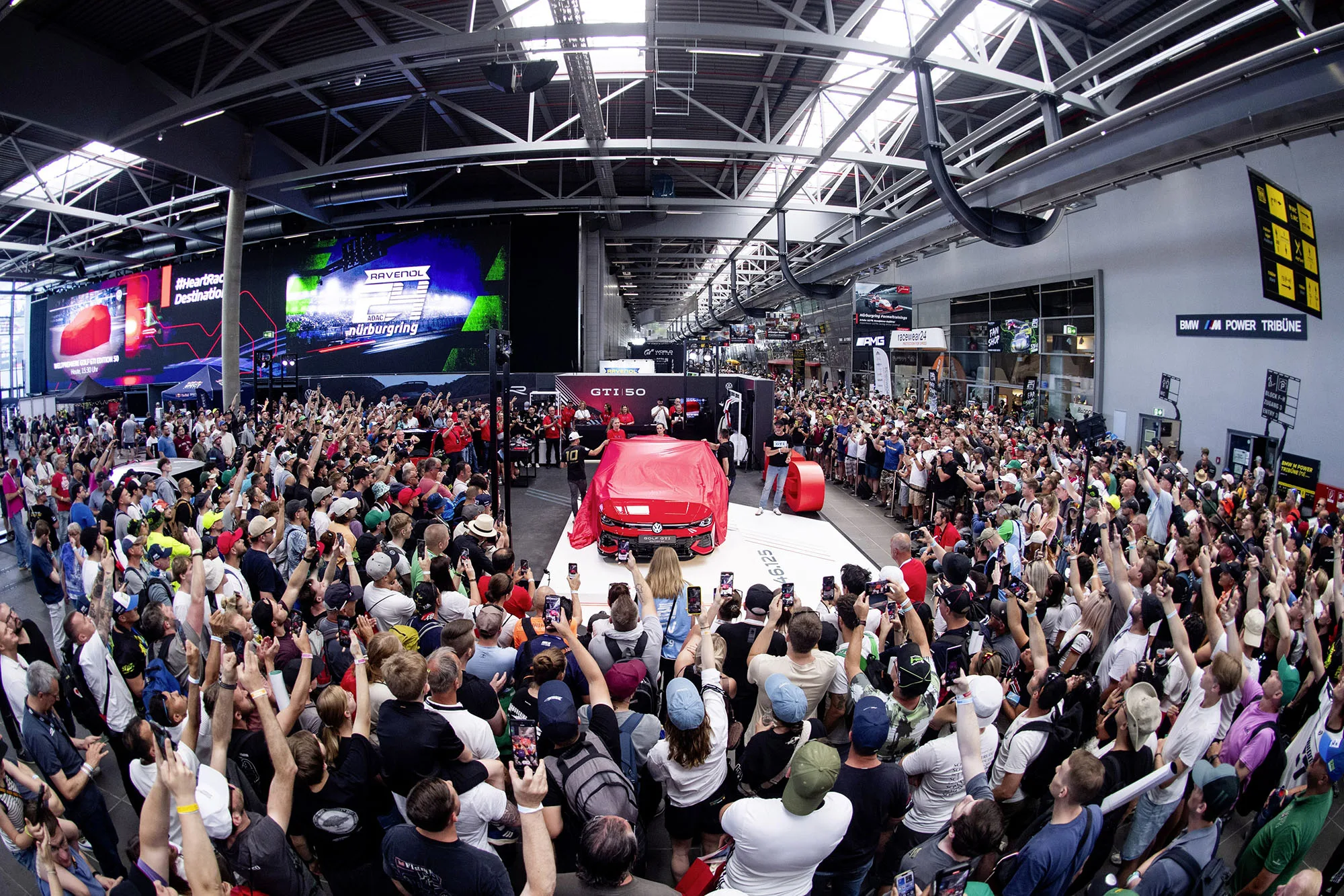 Volkswagen, GTI’nin 50. yılını elektrikli ID. Polo GTI ile kutluyor 1 Golf GTI Clubsport 24h