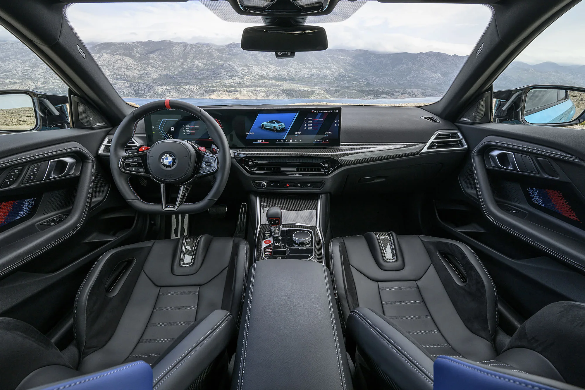 BMW M2 xDrive