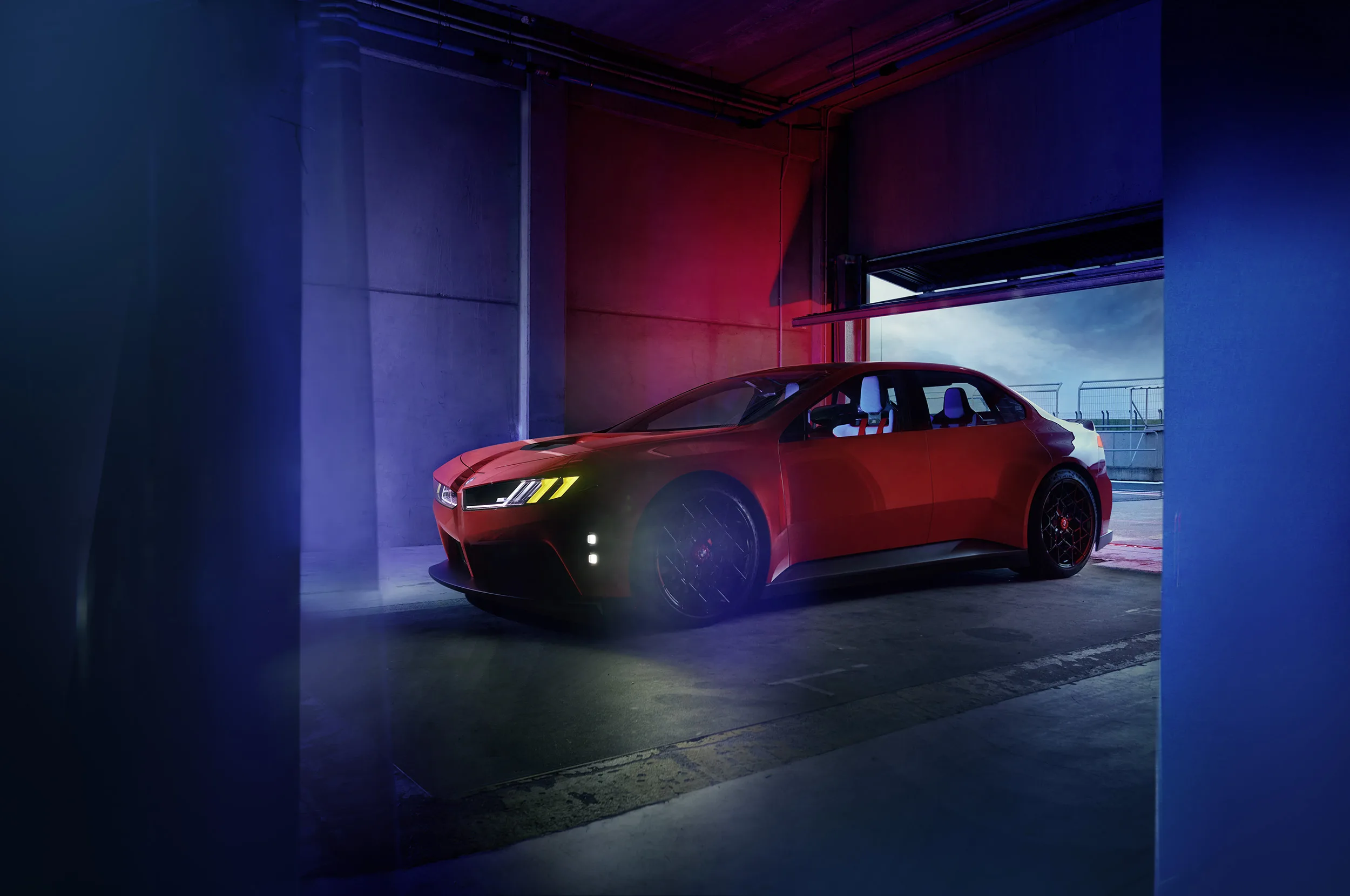 BMW M Concept Neue Klasse tanıtıldı: Le Mans'ta sahneye çıkan elektrikli M otomobili geleceğe göz kırptı 1 BMW M Concept Neue Klasse