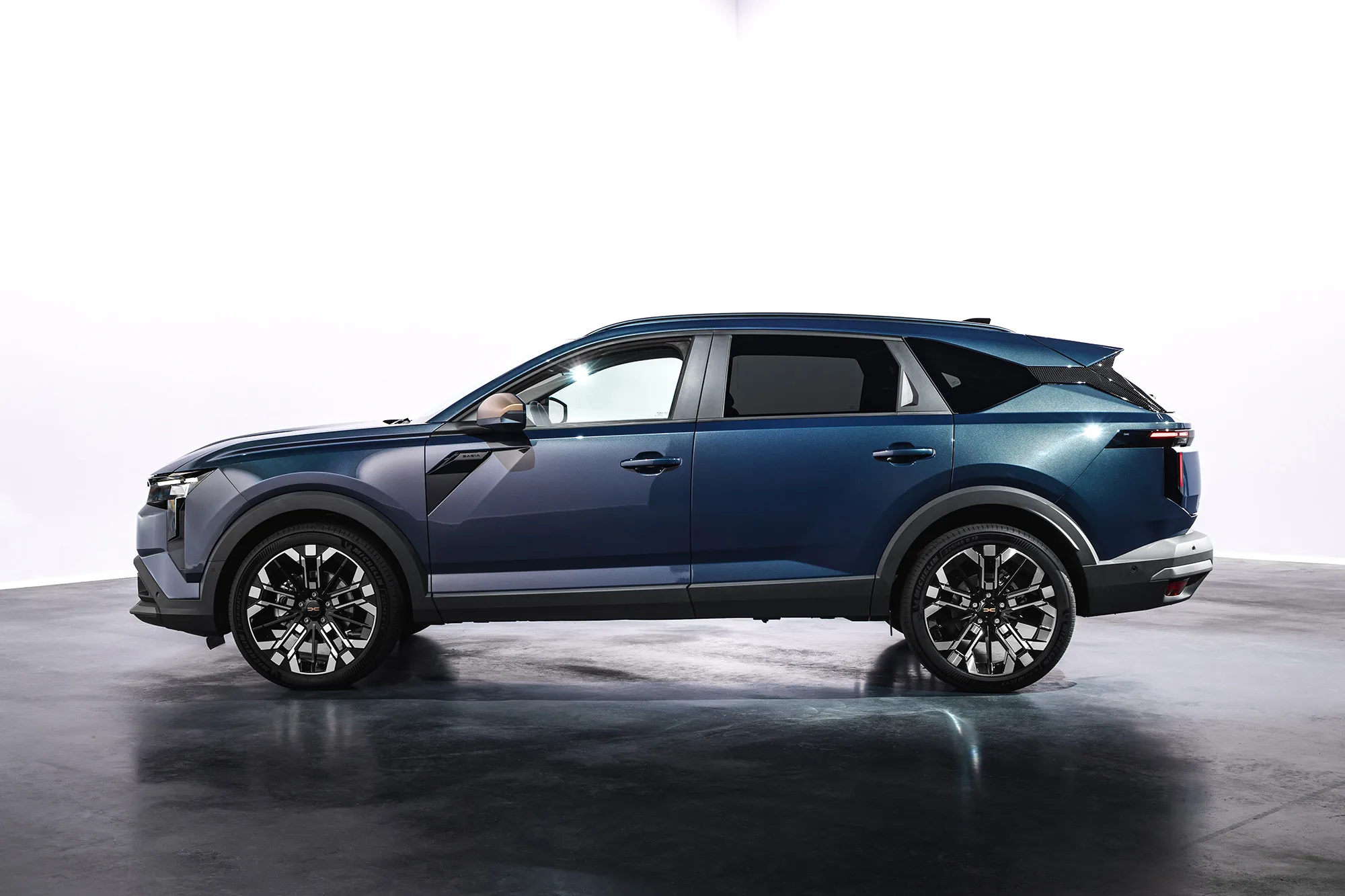 Dacia Striker: Türkiye’nin otomotiv sektöründeki yeni yıldızı 3 Dacia Striker 4x4
