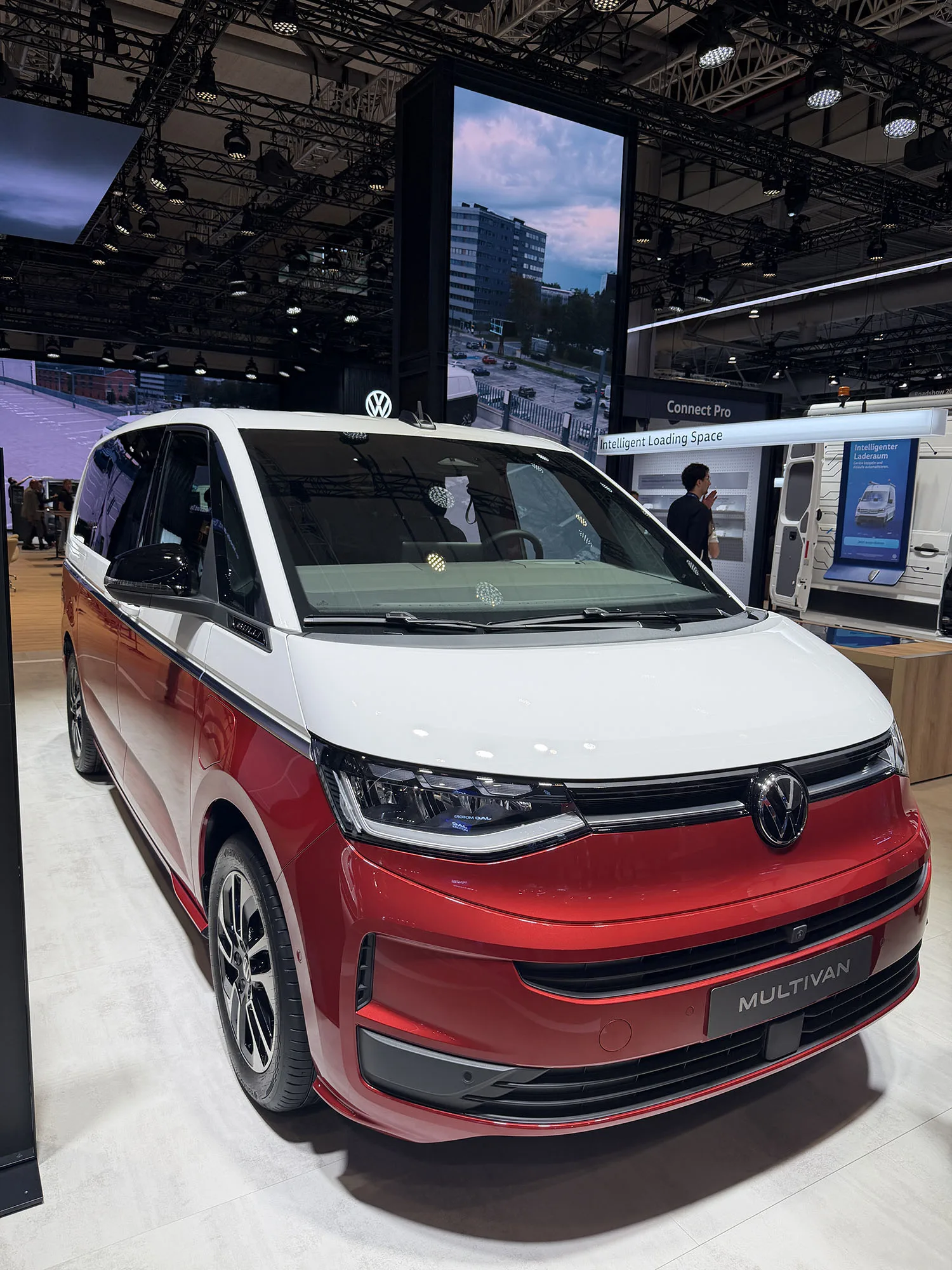 Volkswagen Ticari Araç, IAA Transportation 2026'da Yeni Caddy ve Yeni Multivan modelleriyle sahne alıyor 2 IAA Transportation 2026'da Yeni Caddy ve Yeni Multivan