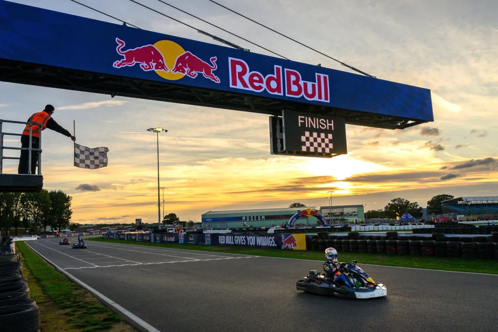 Max Verstappen: Go-Kart pistinde efsanevi dönüş