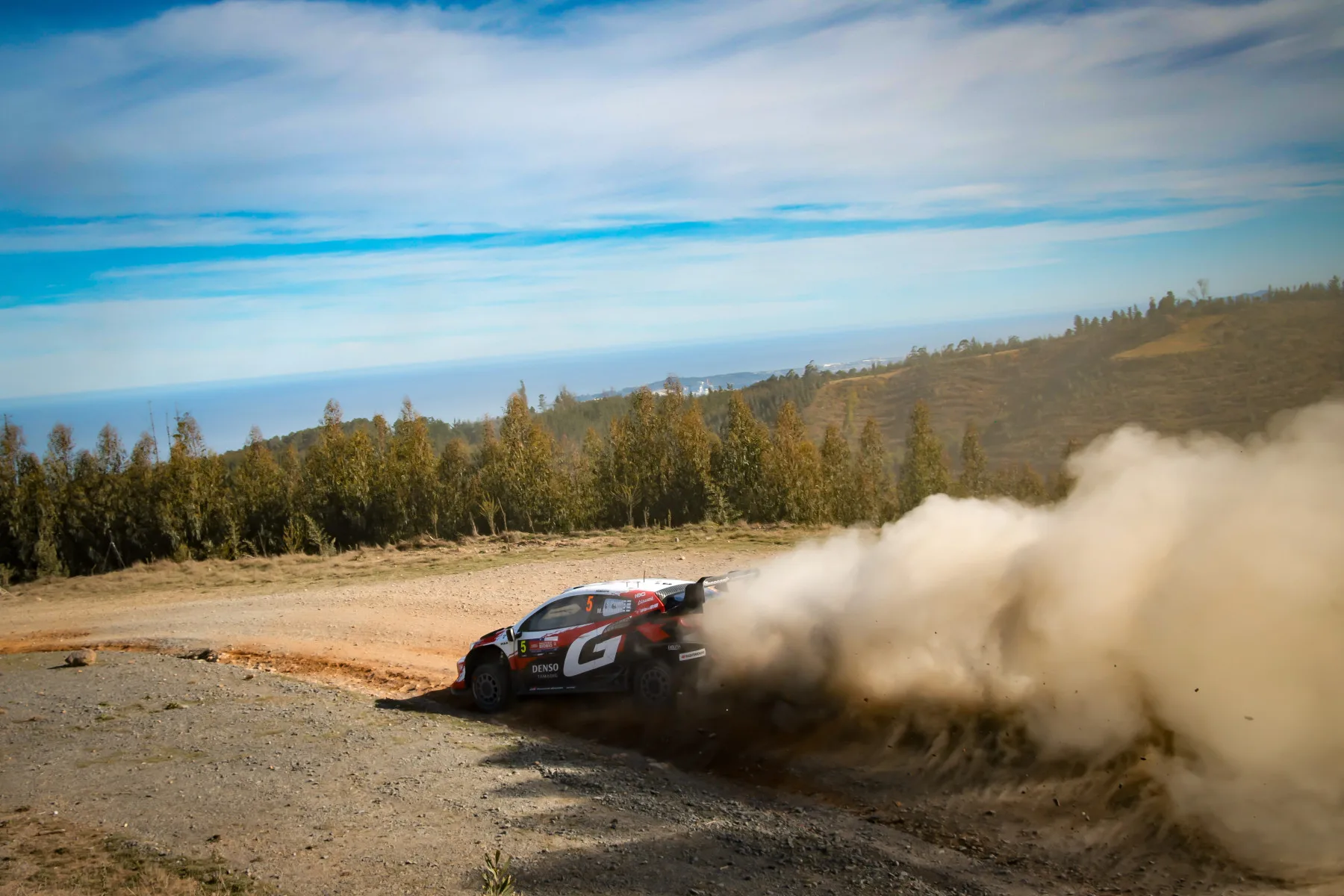 Toyota WRC’de üst üste 6’ncı kez dünya şampiyonu 2 Toyota WRC’de üst üste 6’ncı kez dünya şampiyonu
